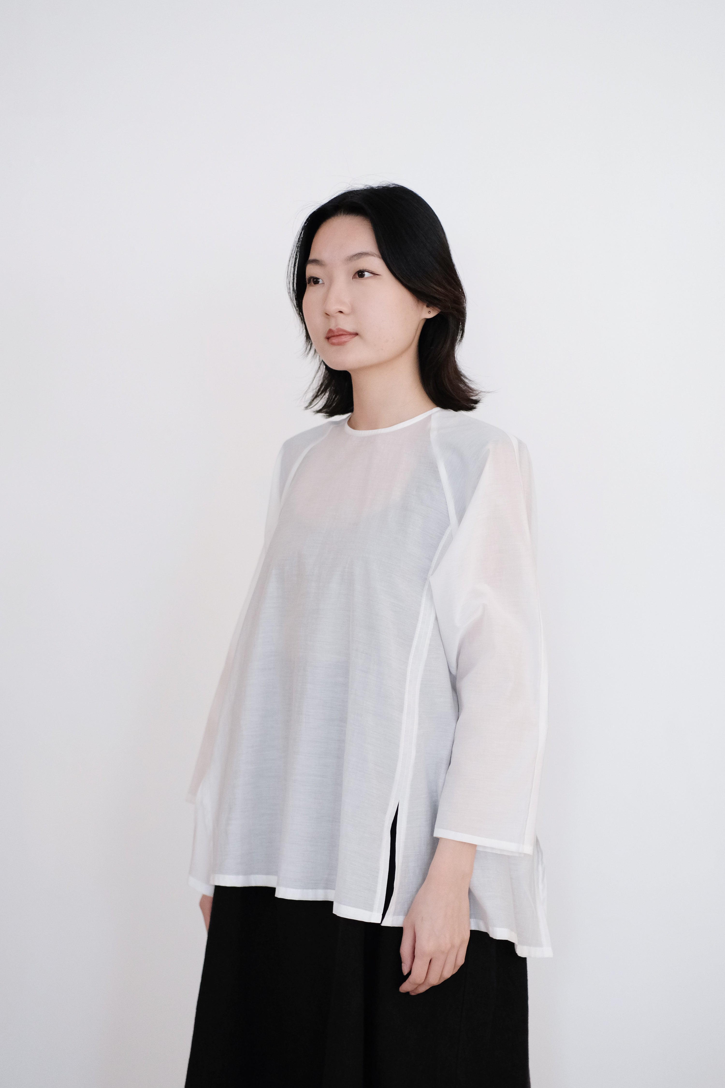 KOU BLOUSE (WHITE)