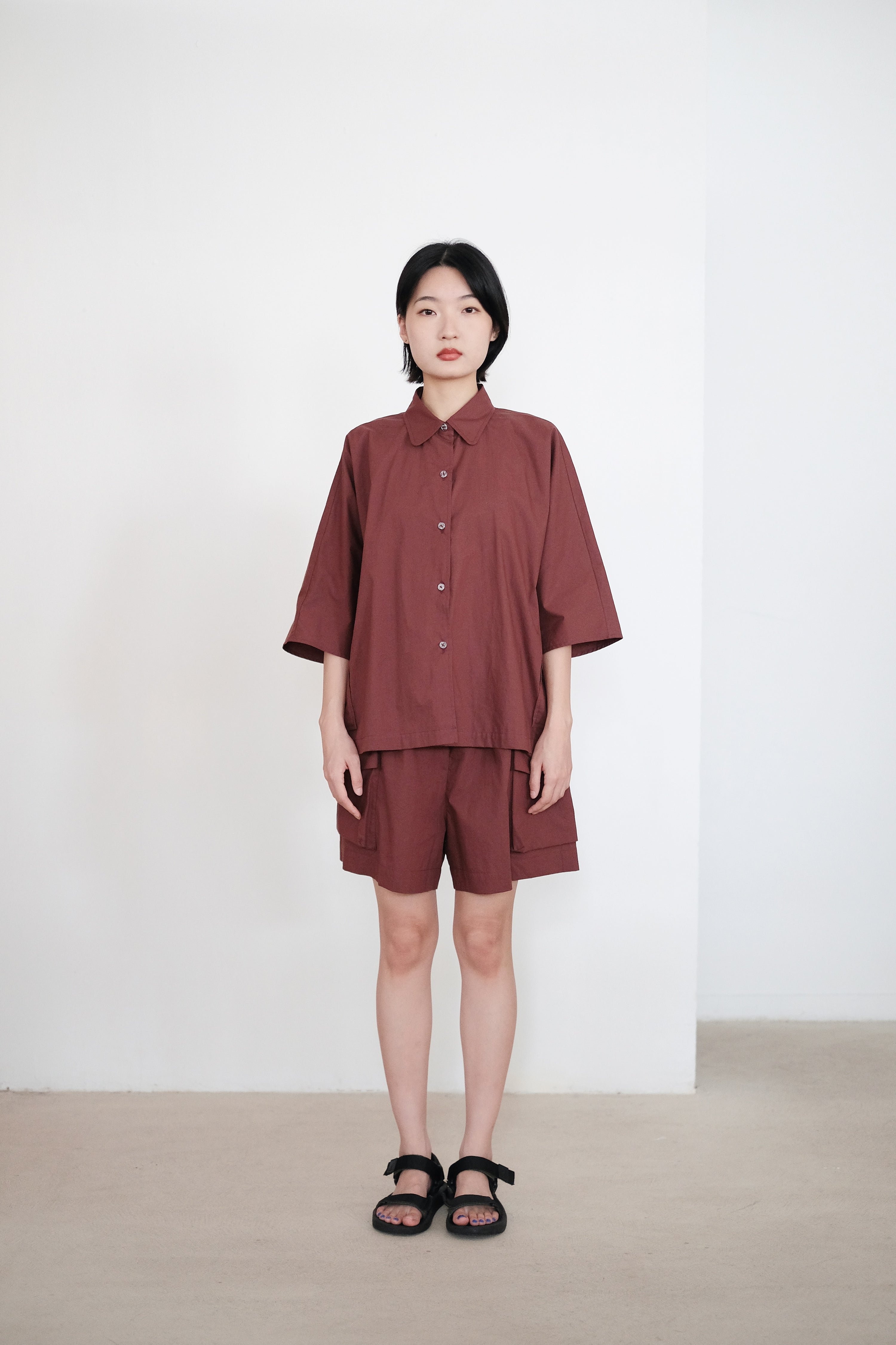 ZILPAH SHORT SLEEVES SHIRT (BURGUNDY)