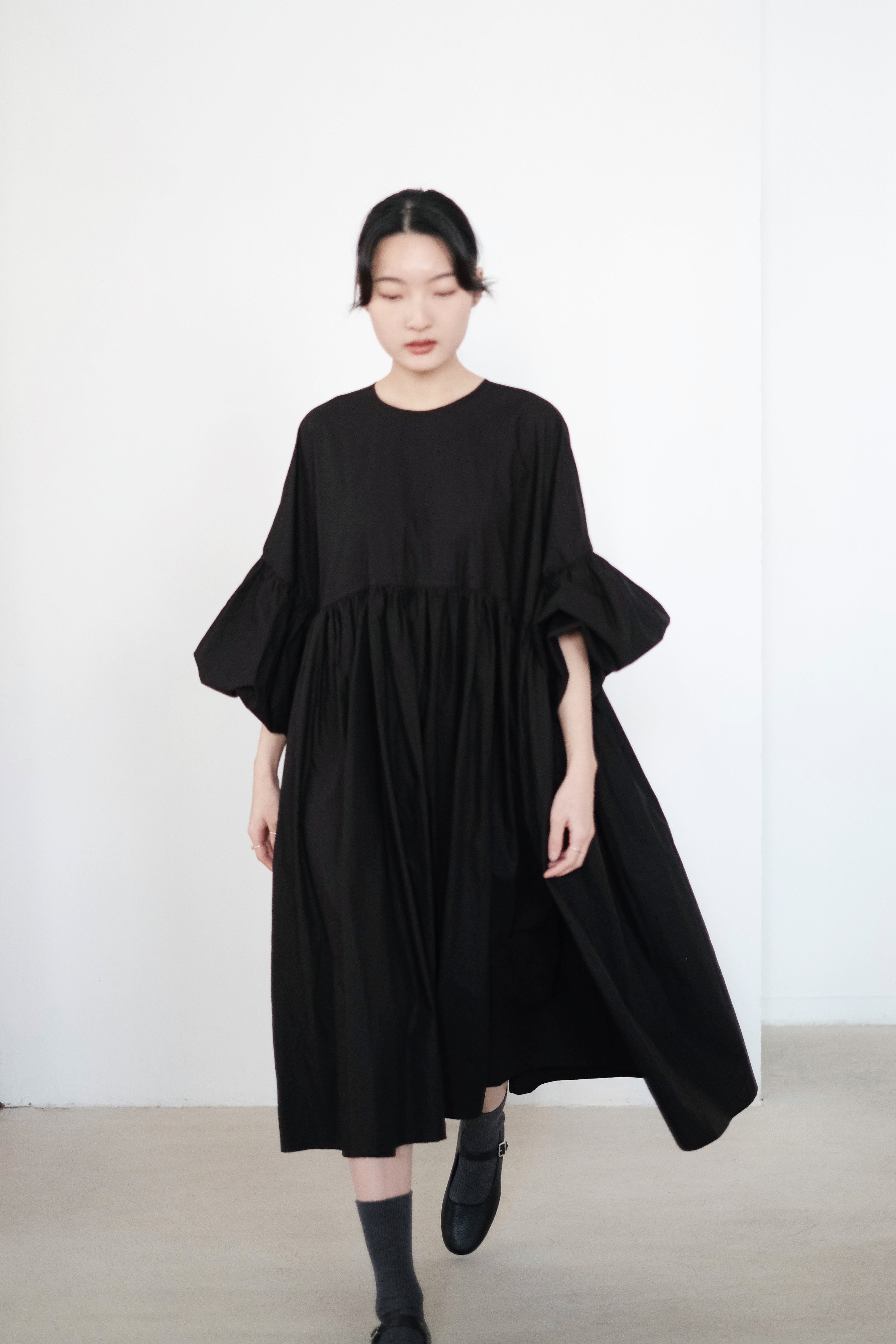 NORA DRESS (BLACK)