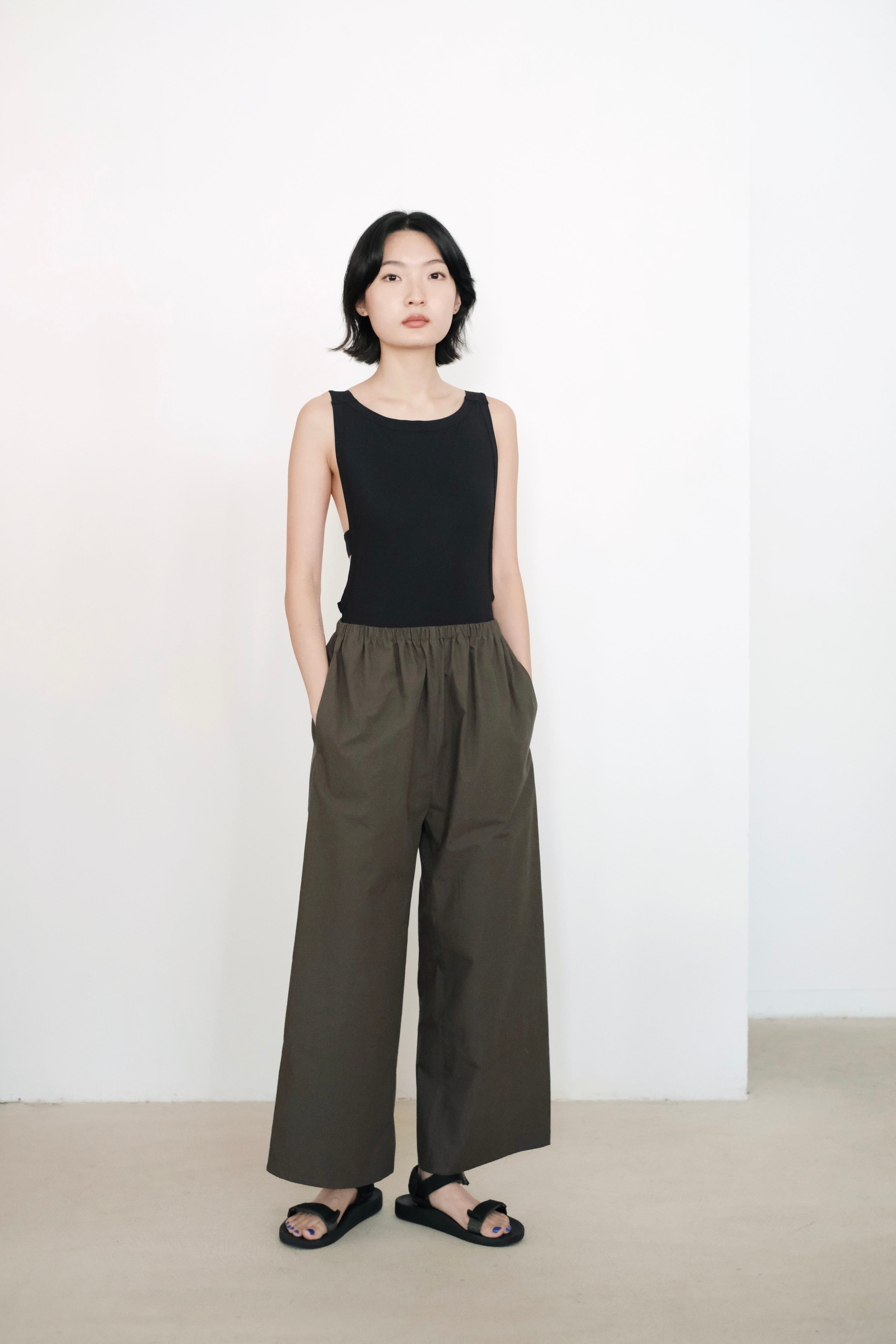 ANYA PANTS (OLIVE)