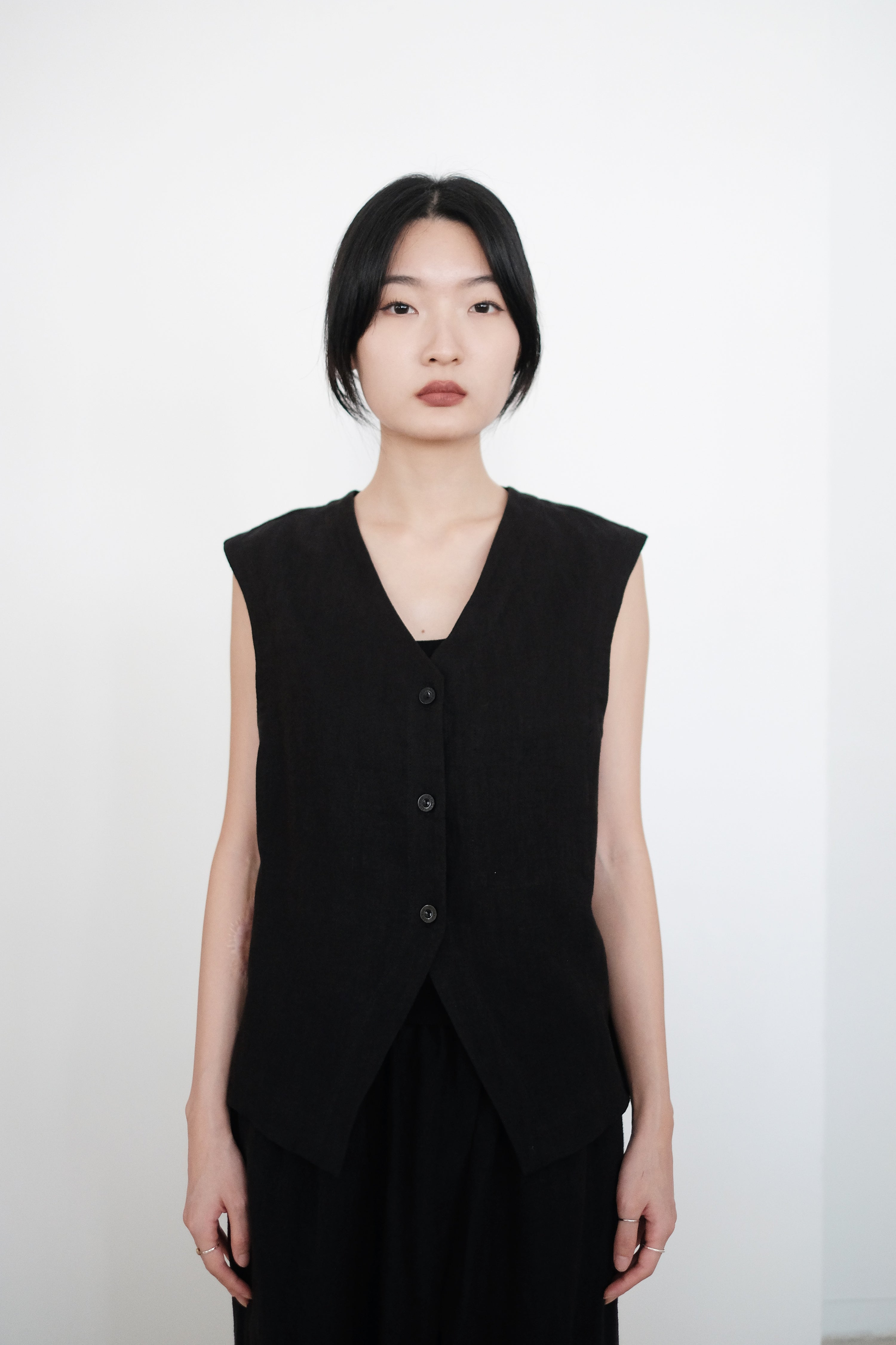 BLAIR VEST (BLACK)