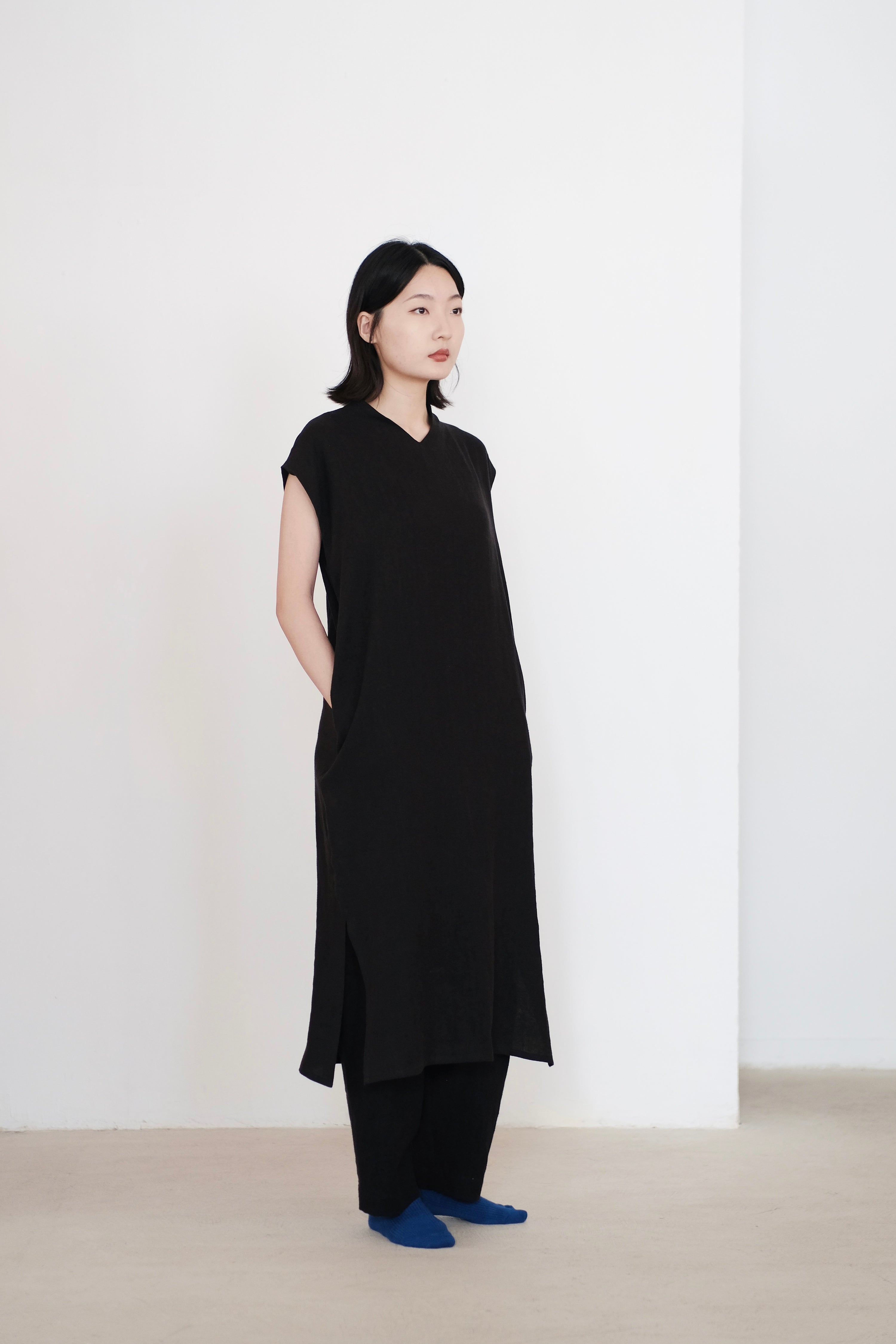 JOSLYN DRESS (BLACK)