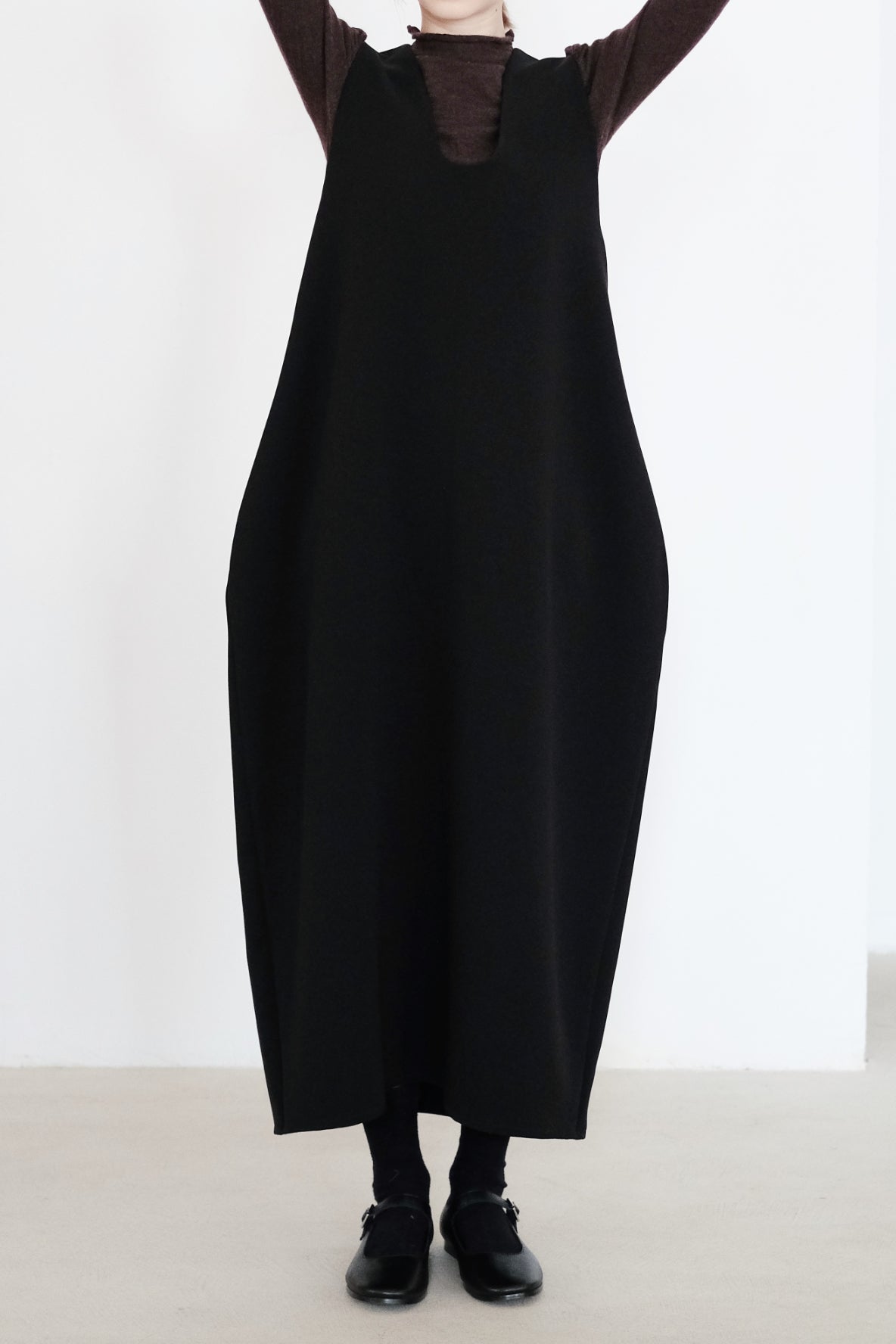 NYDIA DRESS (BLACK)