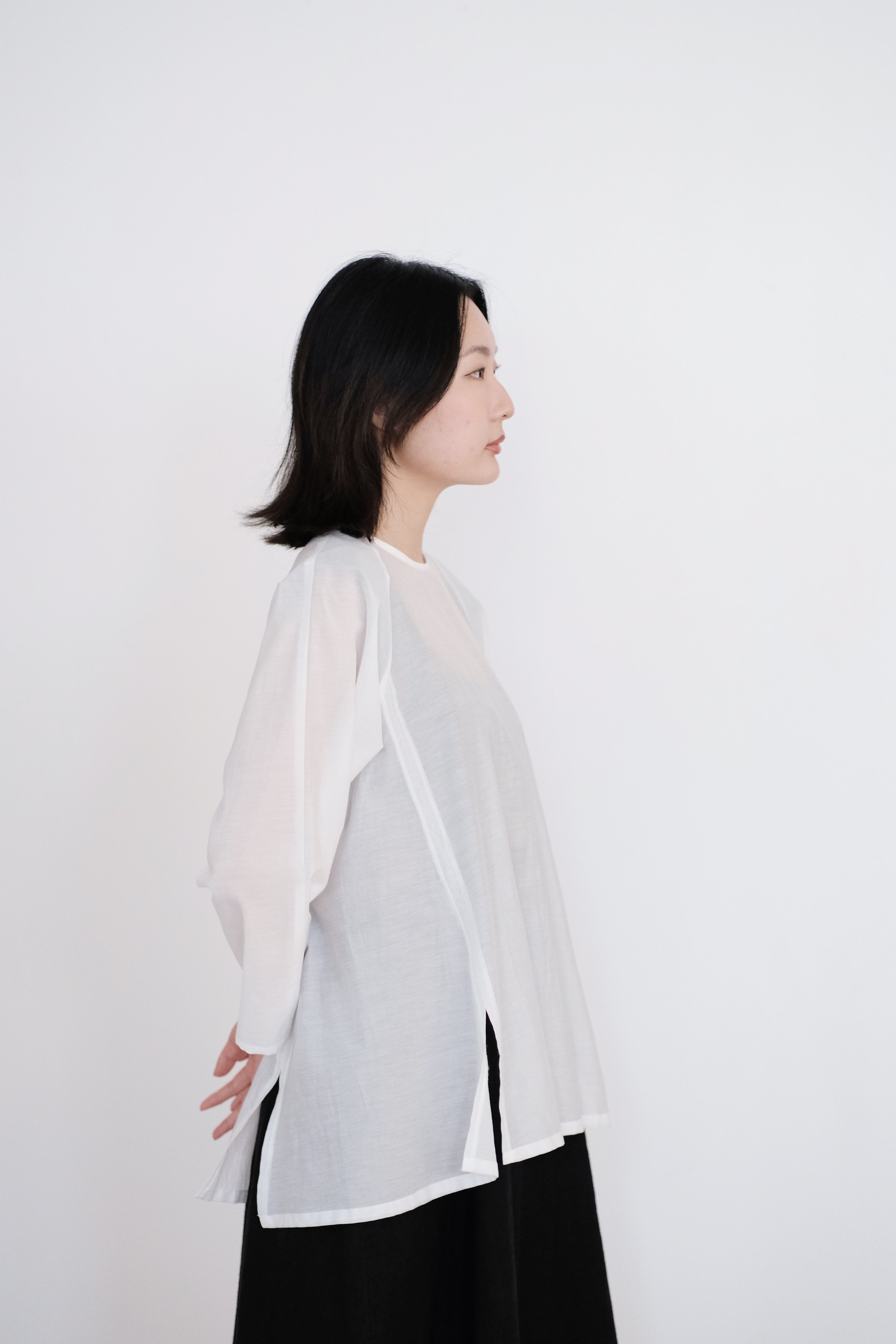 KOU BLOUSE (WHITE)