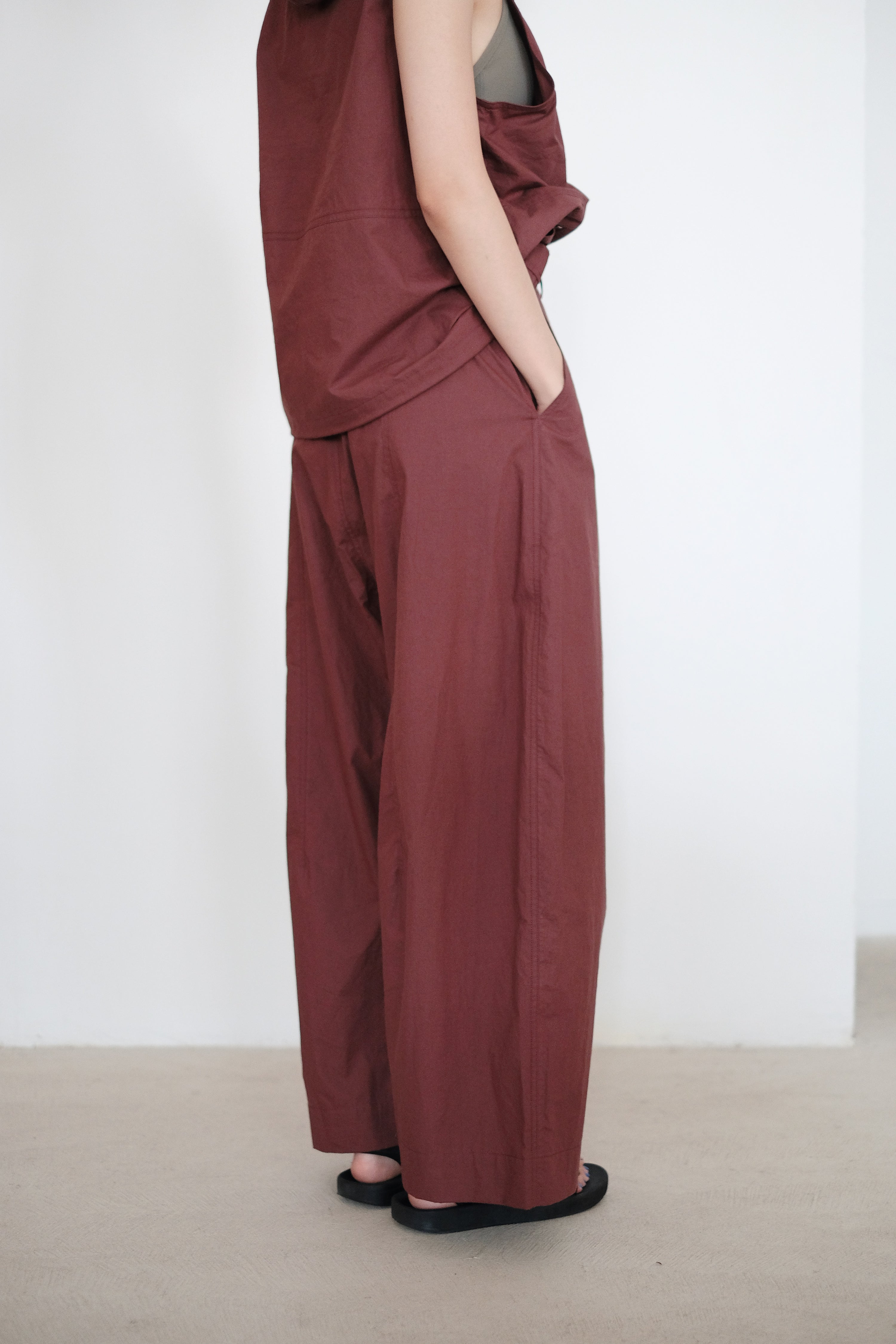 BLAKELY PANT (BURGUNDY)