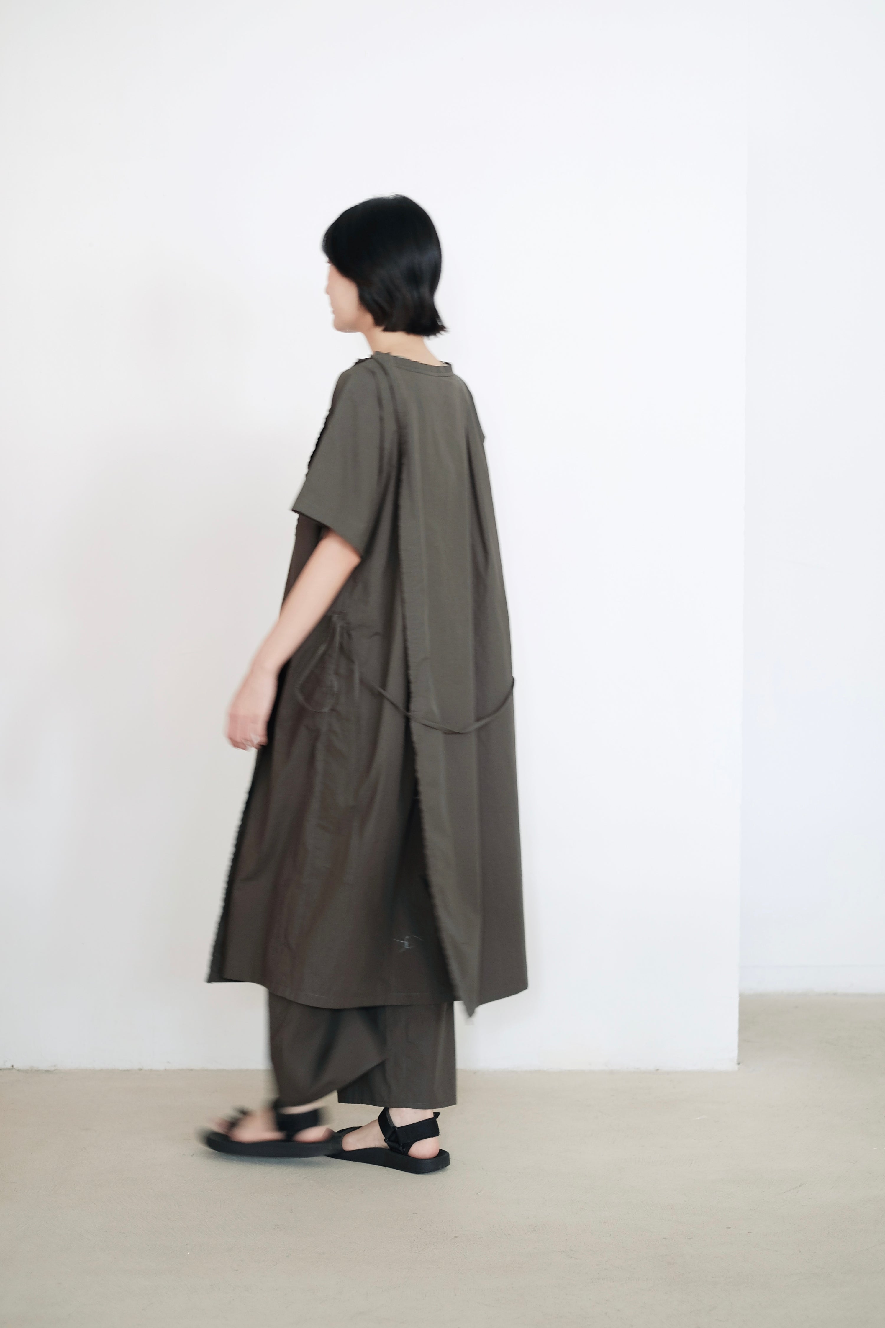 DREAMSCAPER DRESS II (OLIVE)