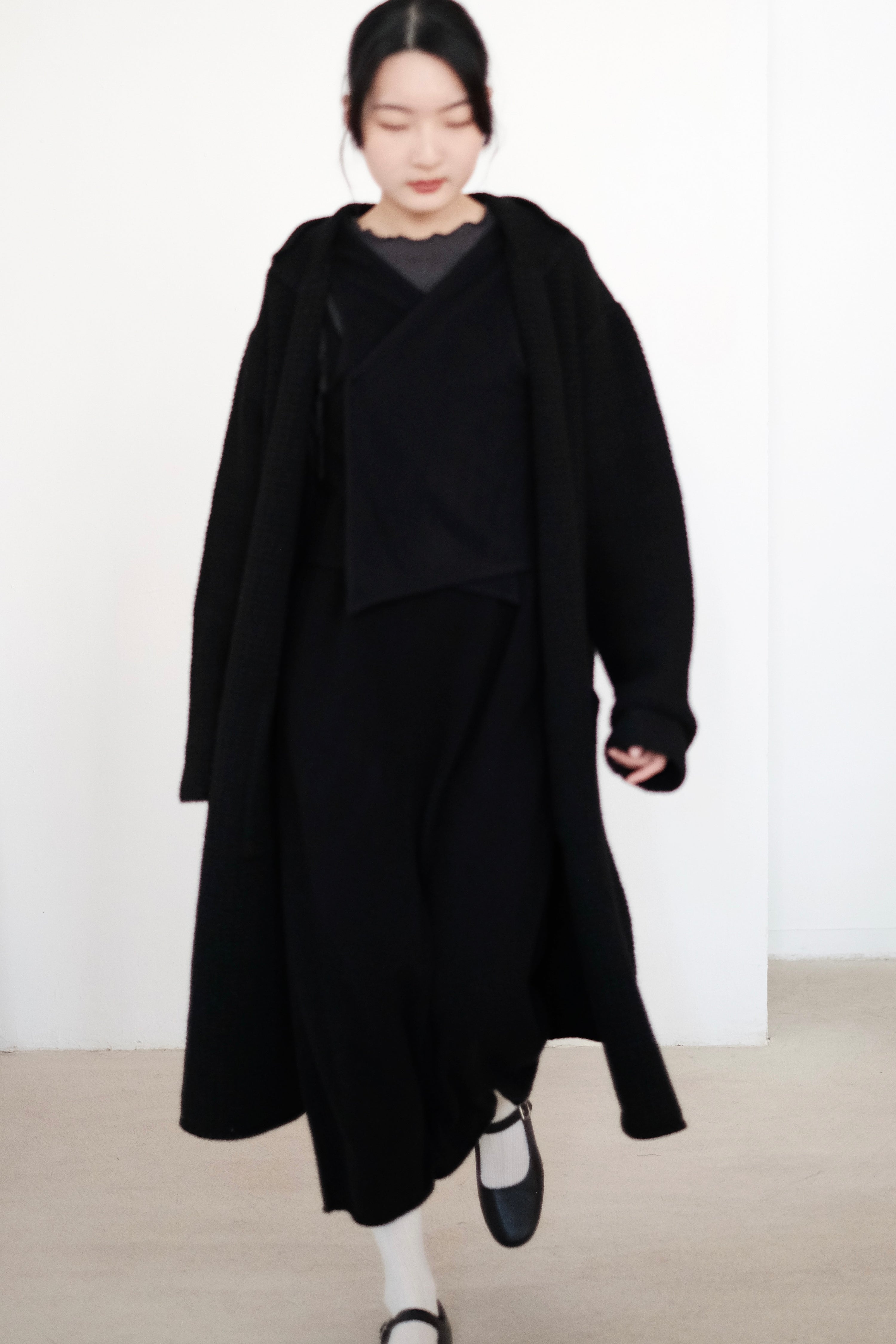 ARLETH COAT (BLACK)