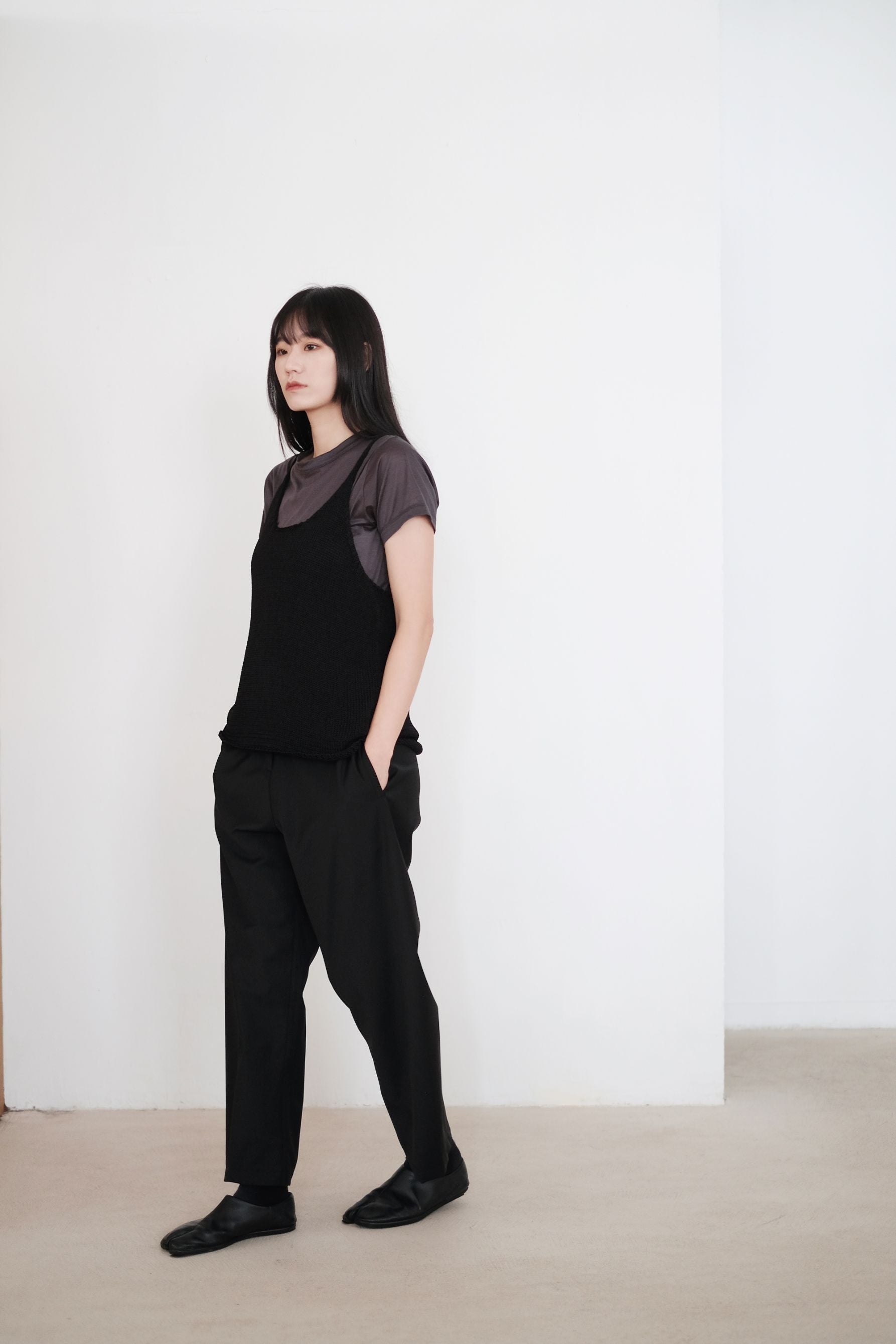 JOCOSA KNIT VEST (BLACK)