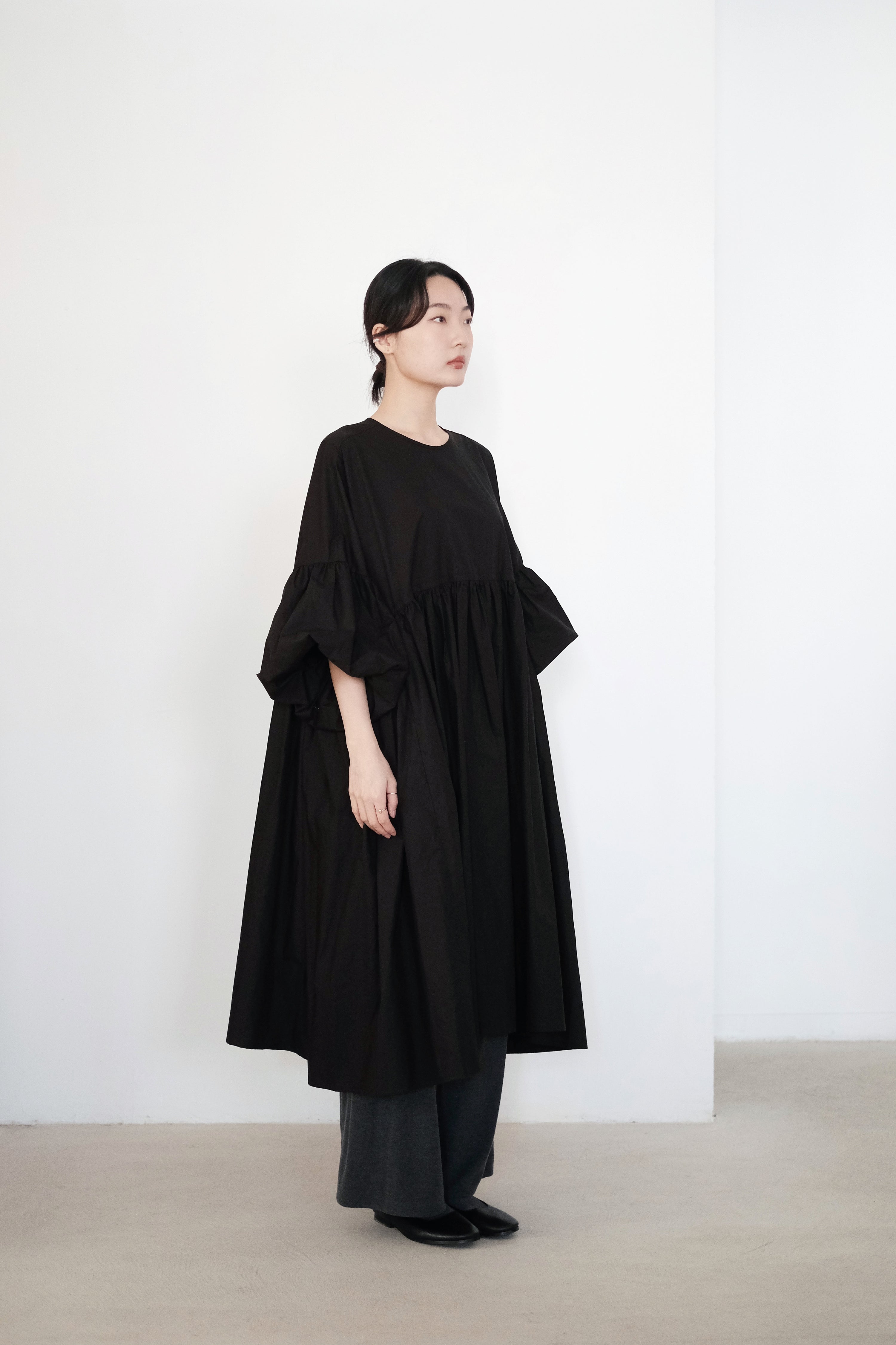 NORA DRESS (BLACK)