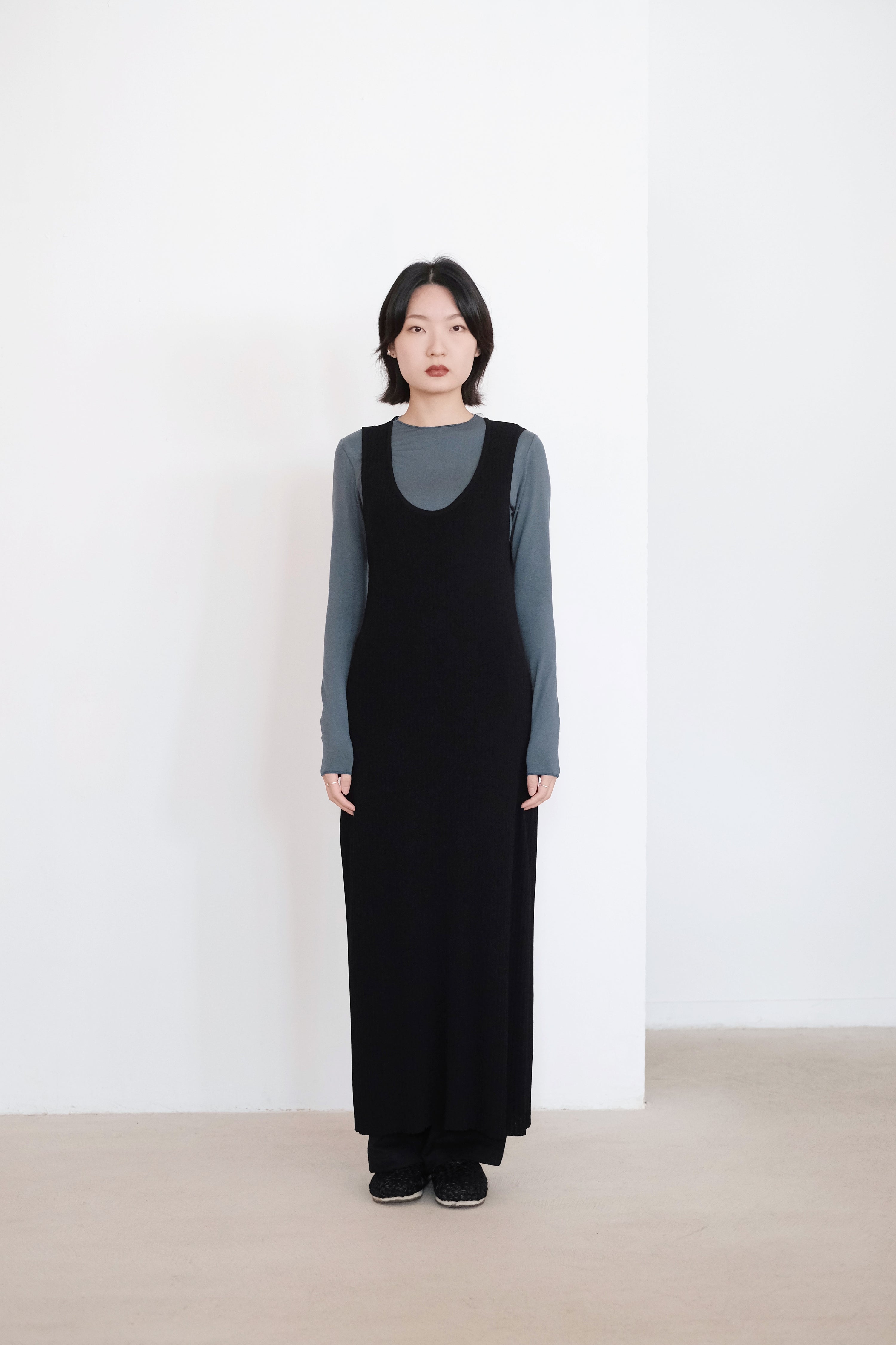 LAVONIA KNIT DRESS (BLACK)