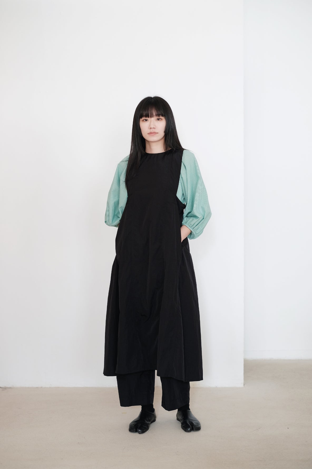 REI DRESS (BLACK) | 黑色背心連衣裙