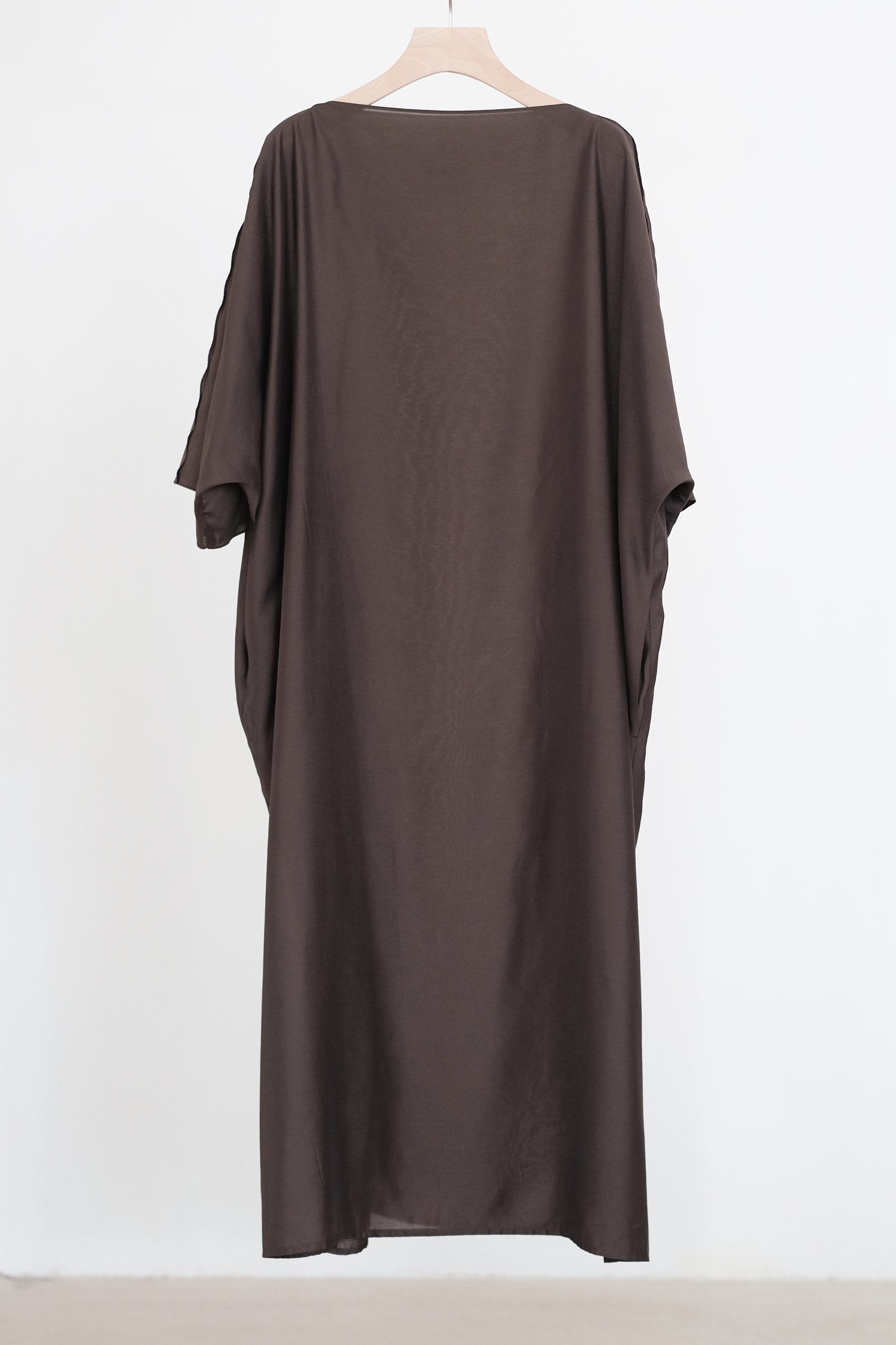 PHOEBE DRESS (BROWN)