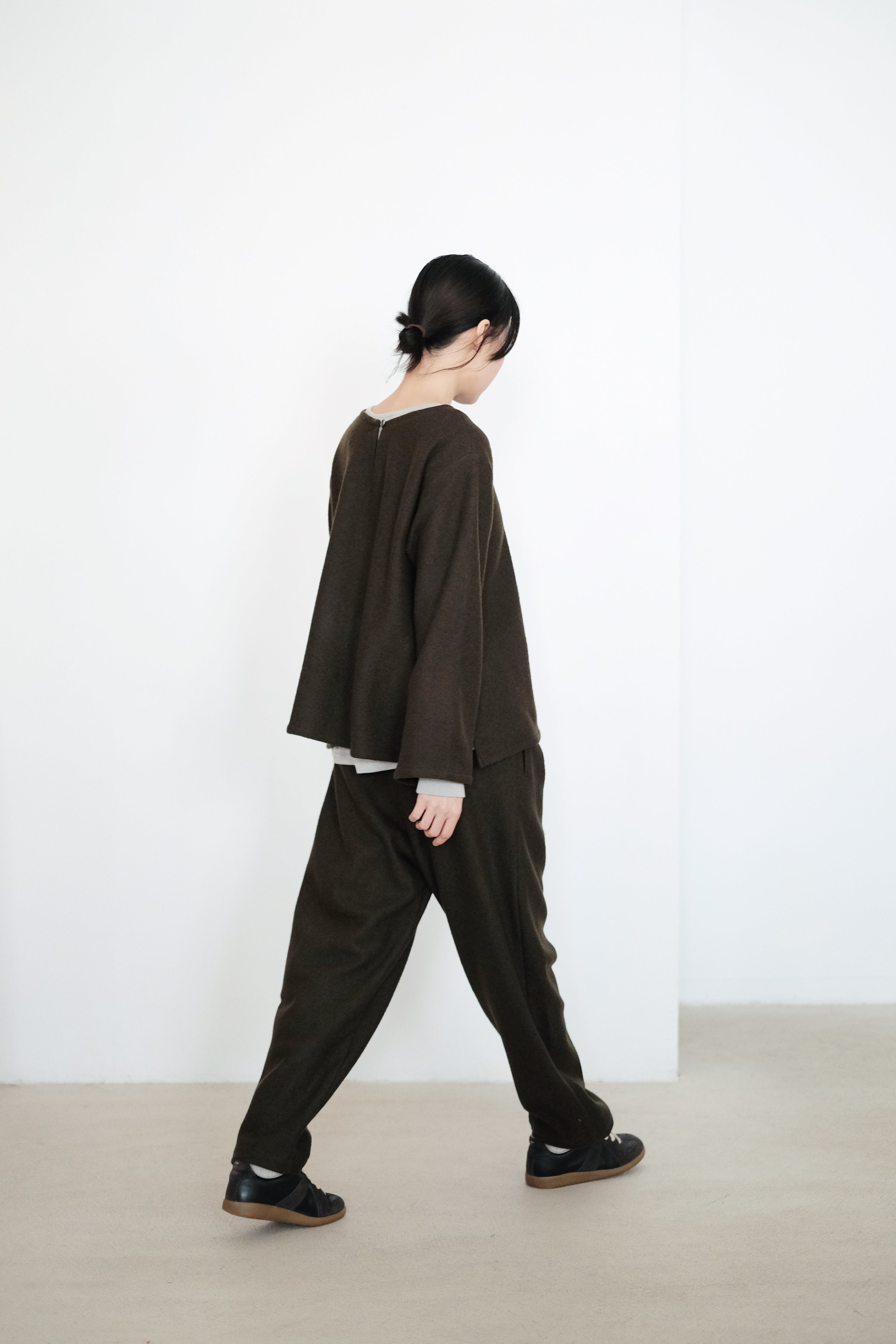 SHIORI PANT (OLIVE)