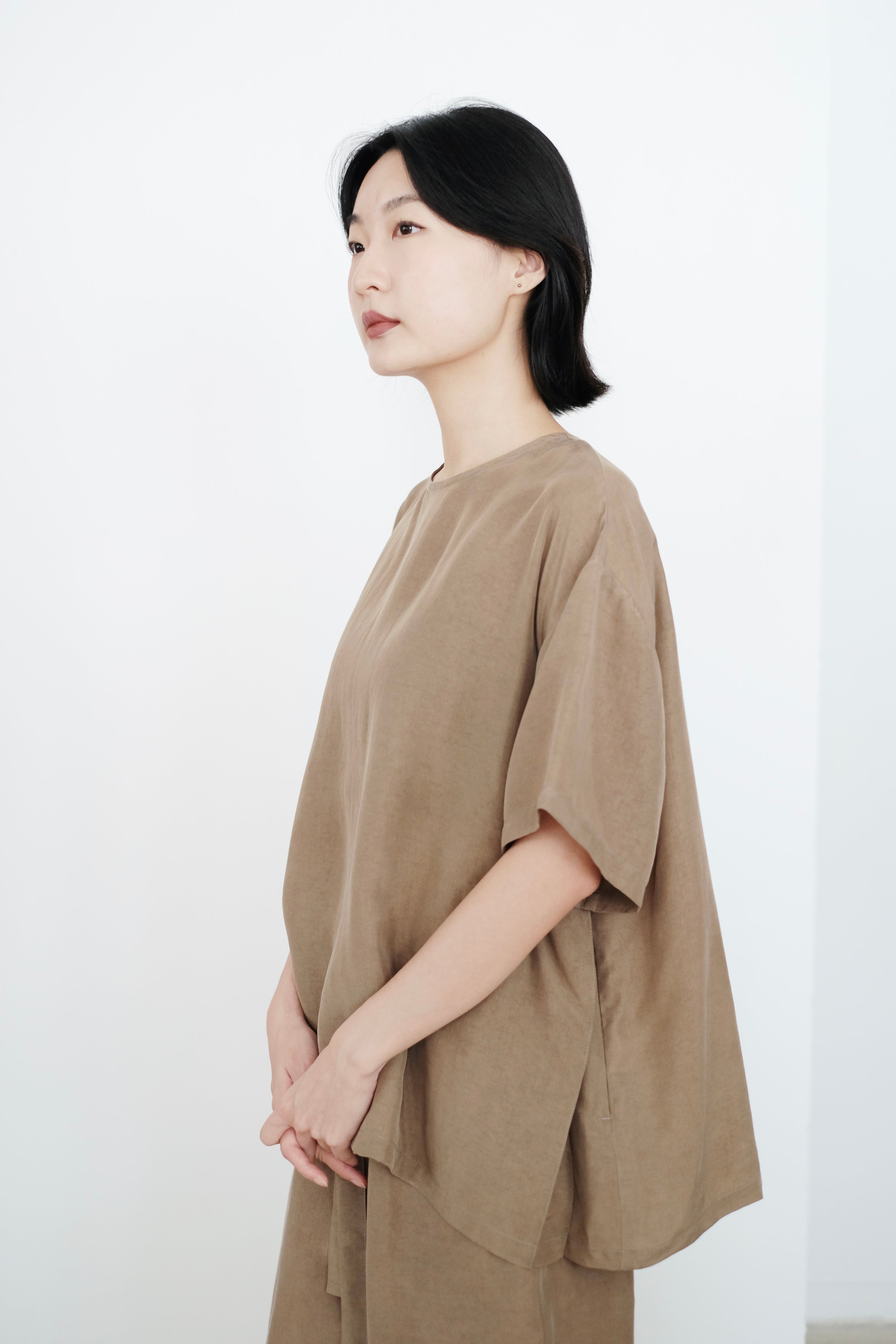 SAGE BLOUSE (KHAKI) PRE-ORDER