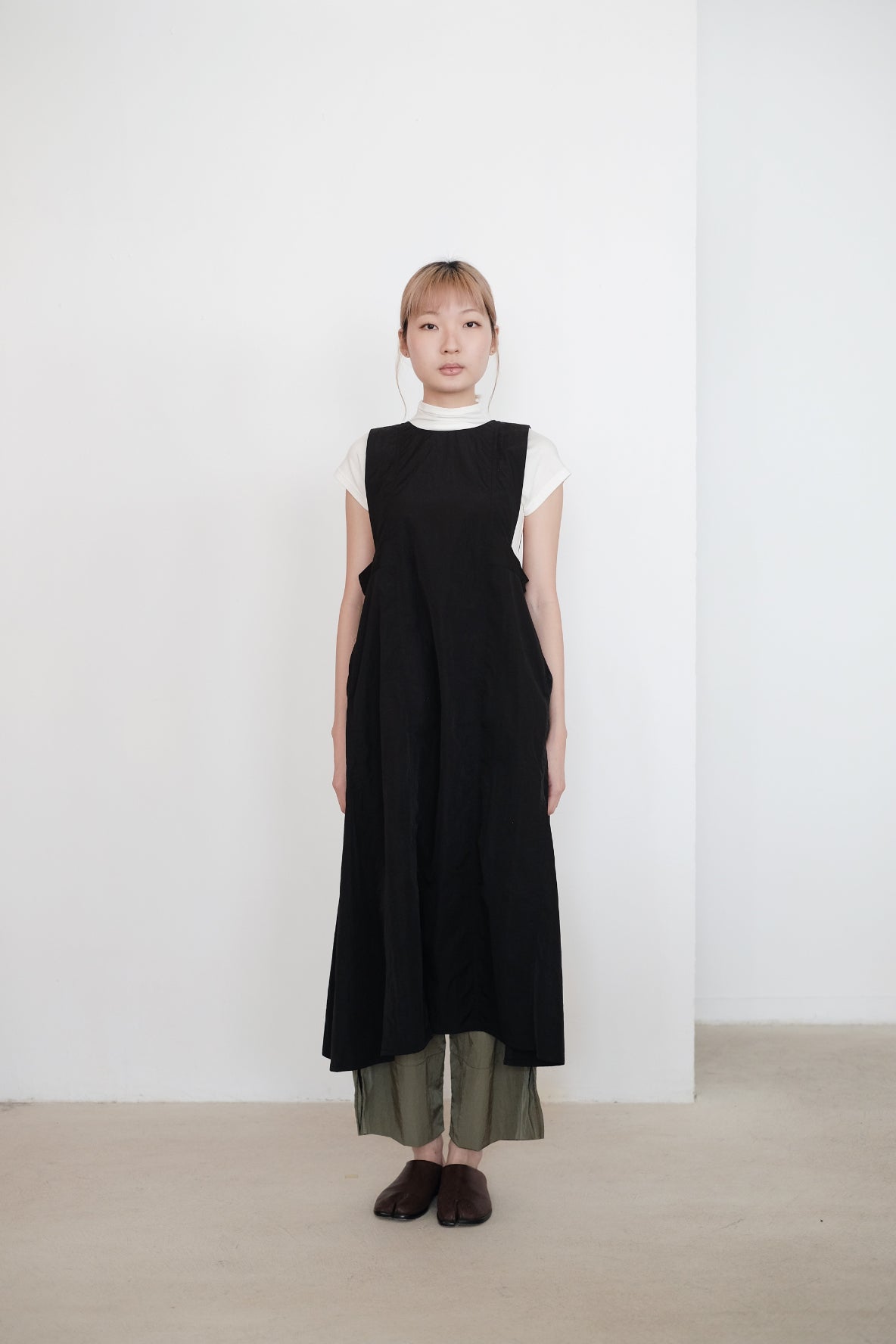 REI DRESS (BLACK) | 黑色背心連衣裙