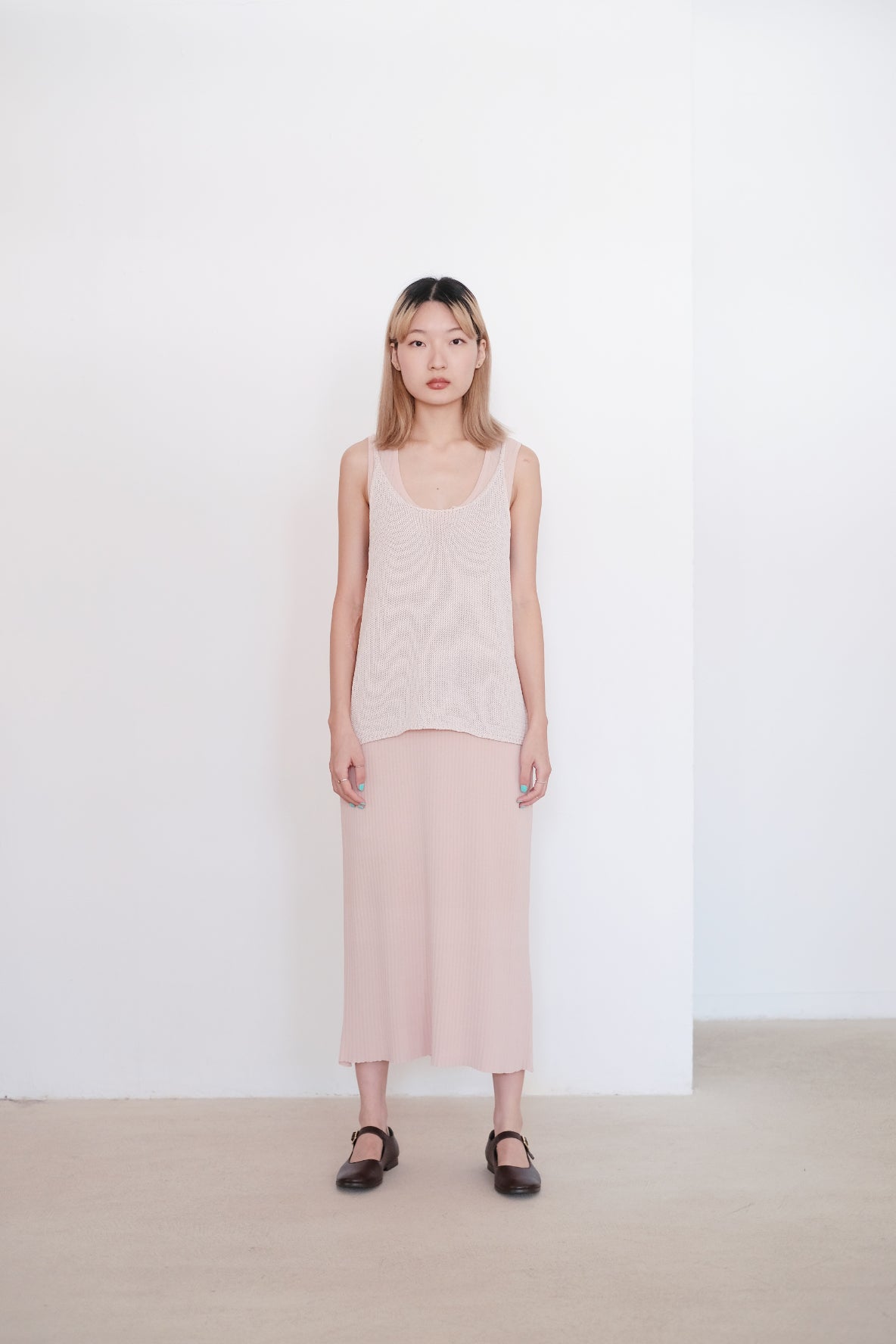 JOCOSA KNIT VEST (CHERRY BLOSSOM)