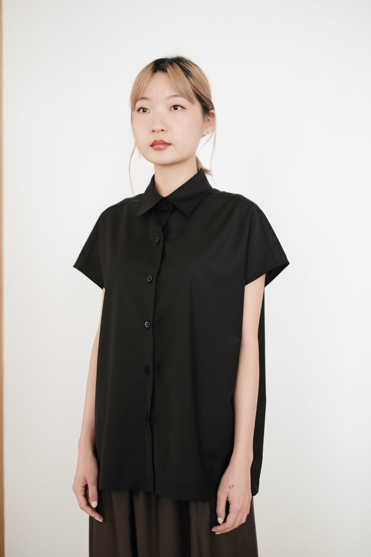 IVY SHIRT (BLACK)