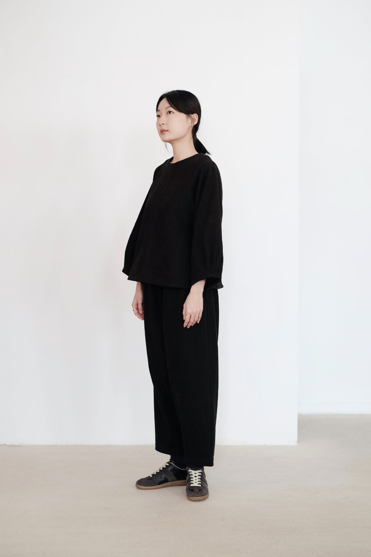 EICHI BLOUSE (BLACK)