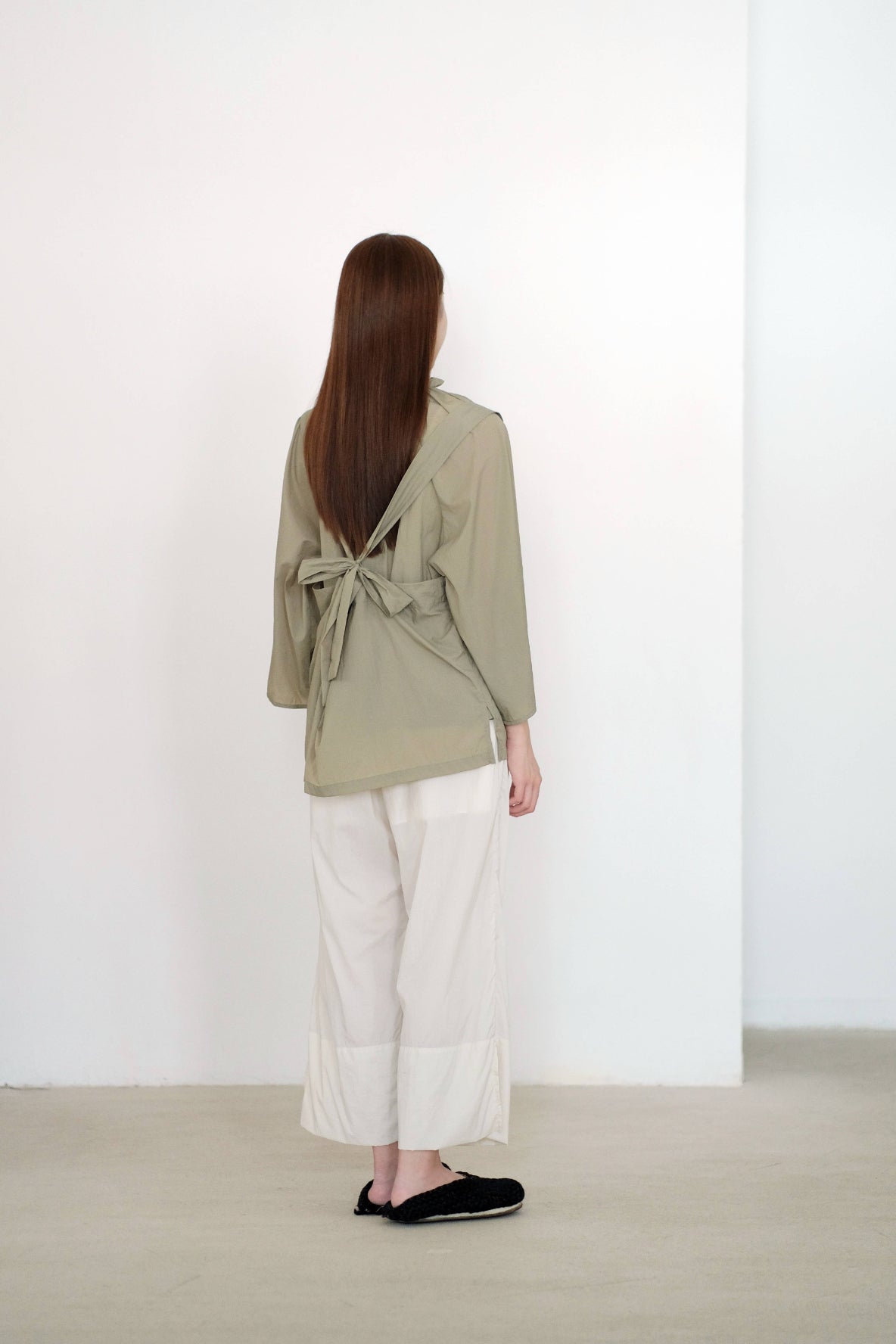 EFFIE BLOUSE (LIGHT OLIVE)