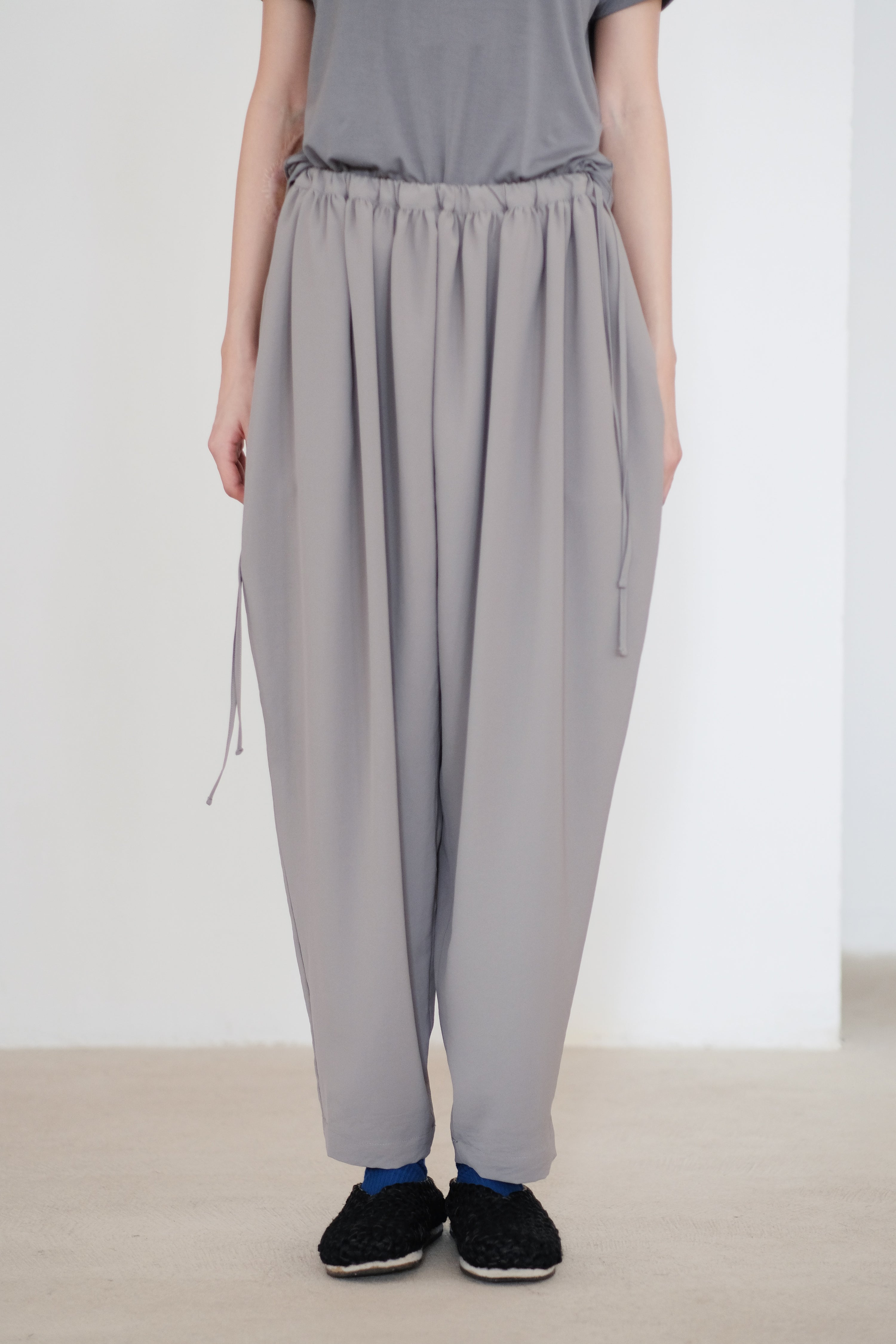 SOPHIA PANT (GREY)