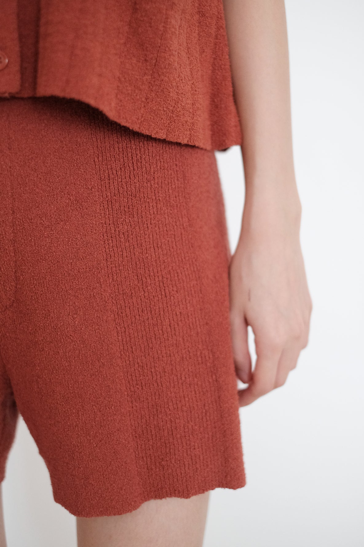 RINA KNIT SHORTS (TERRACOTTA)