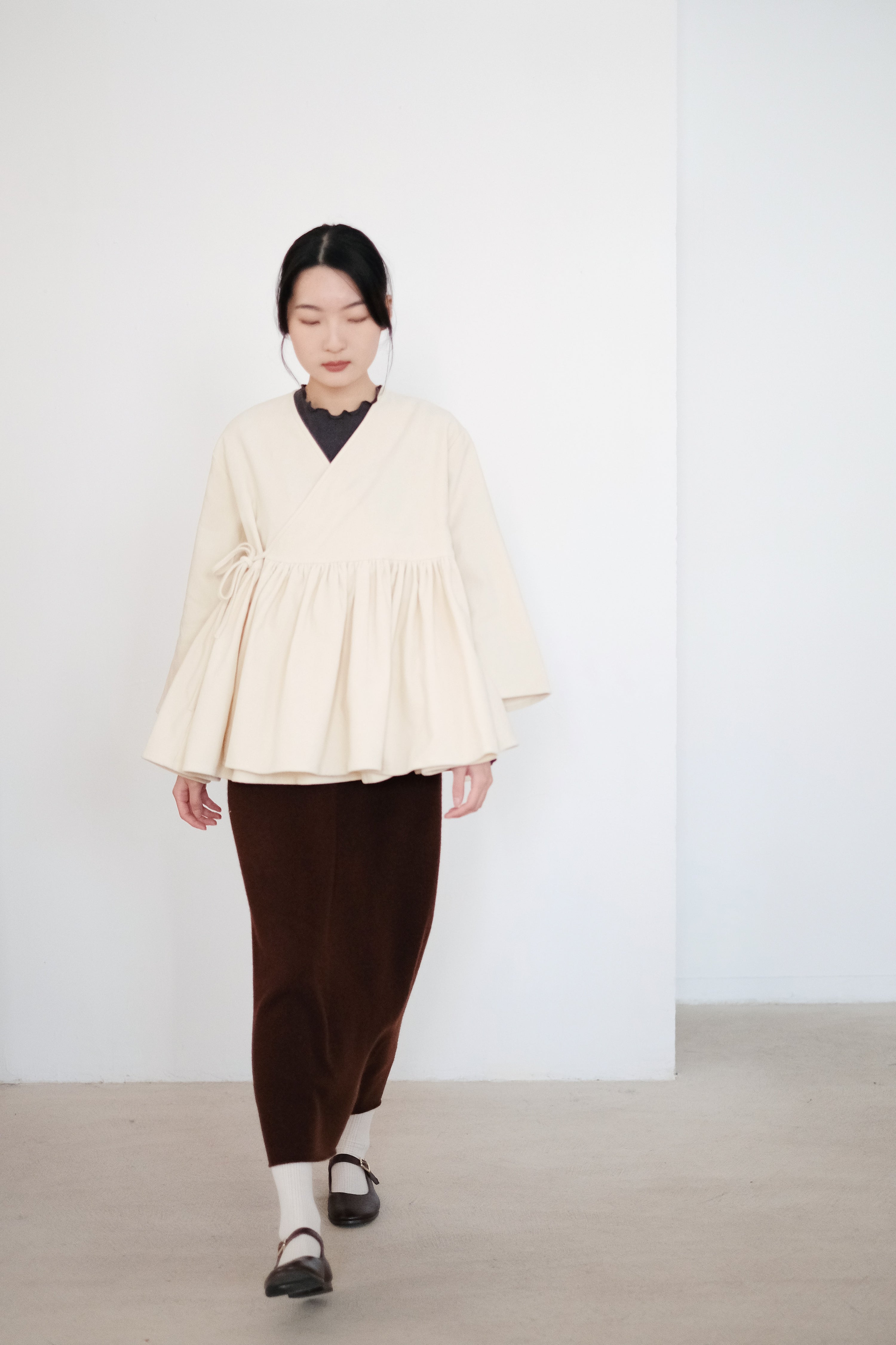 KĒKI LAYER BLOUSES IN CORDUROY (CREAM)