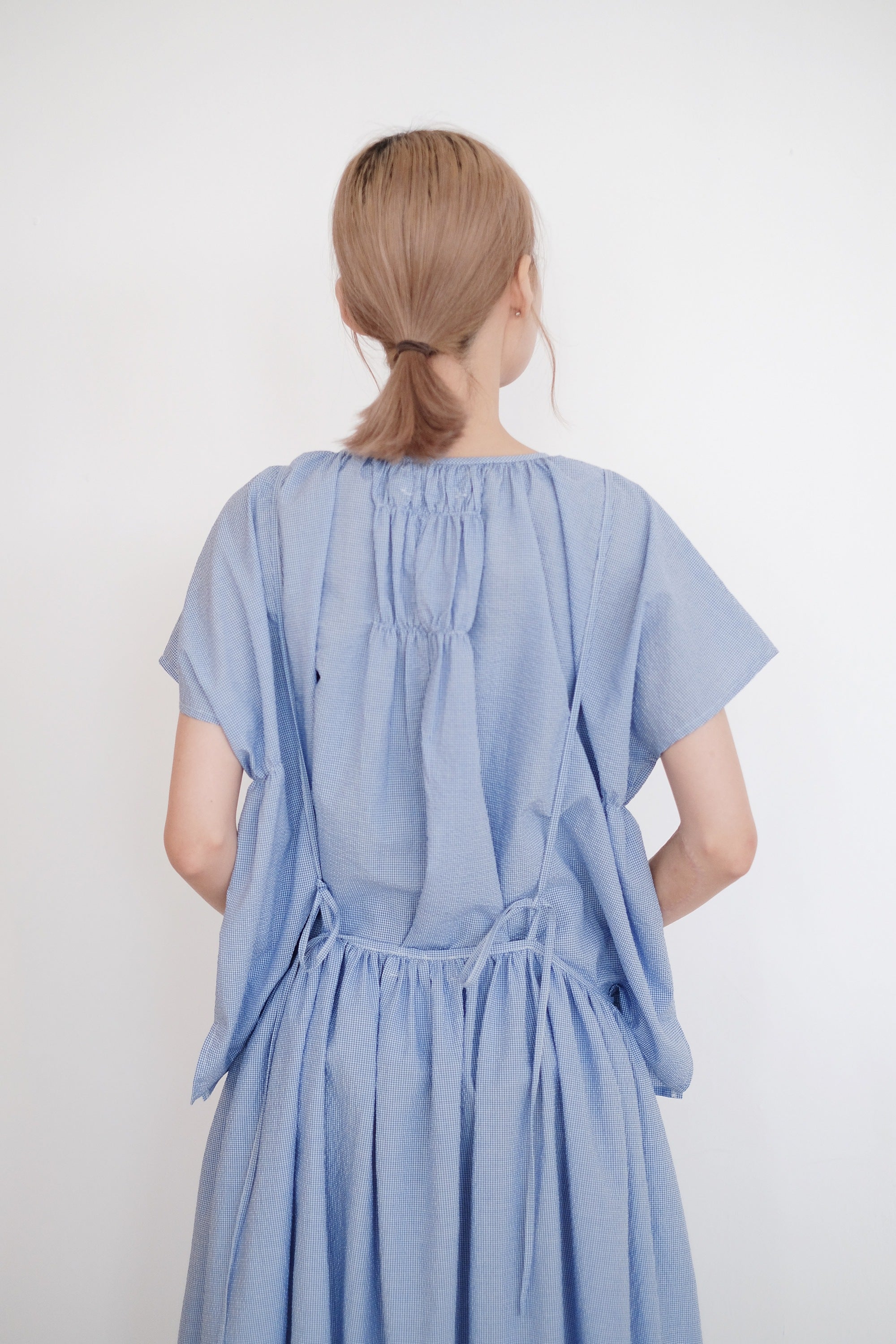 PAIGE GATHERED BLOUSE (CHECKERED BLUE)