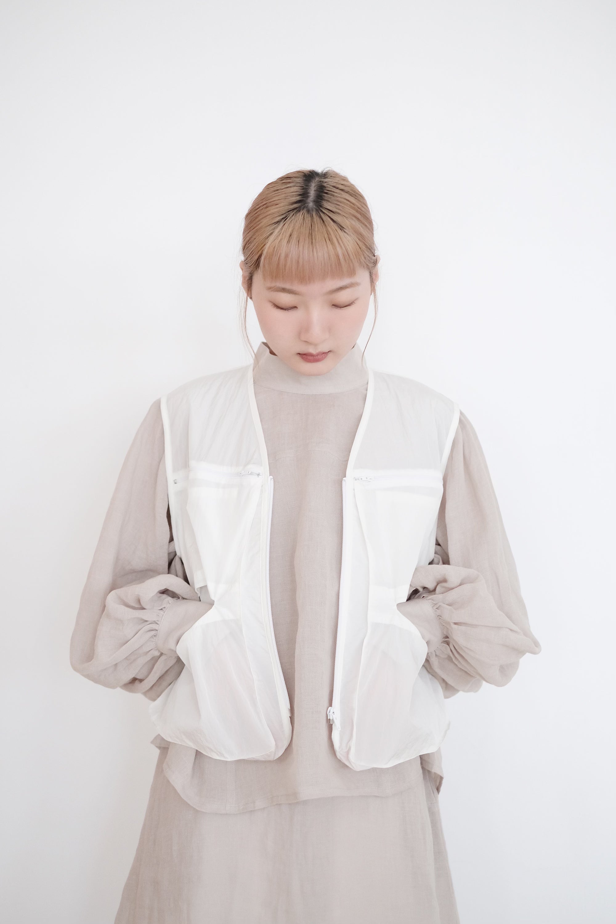 ROWAN VEST (WHITE) | 白色口袋設計馬甲