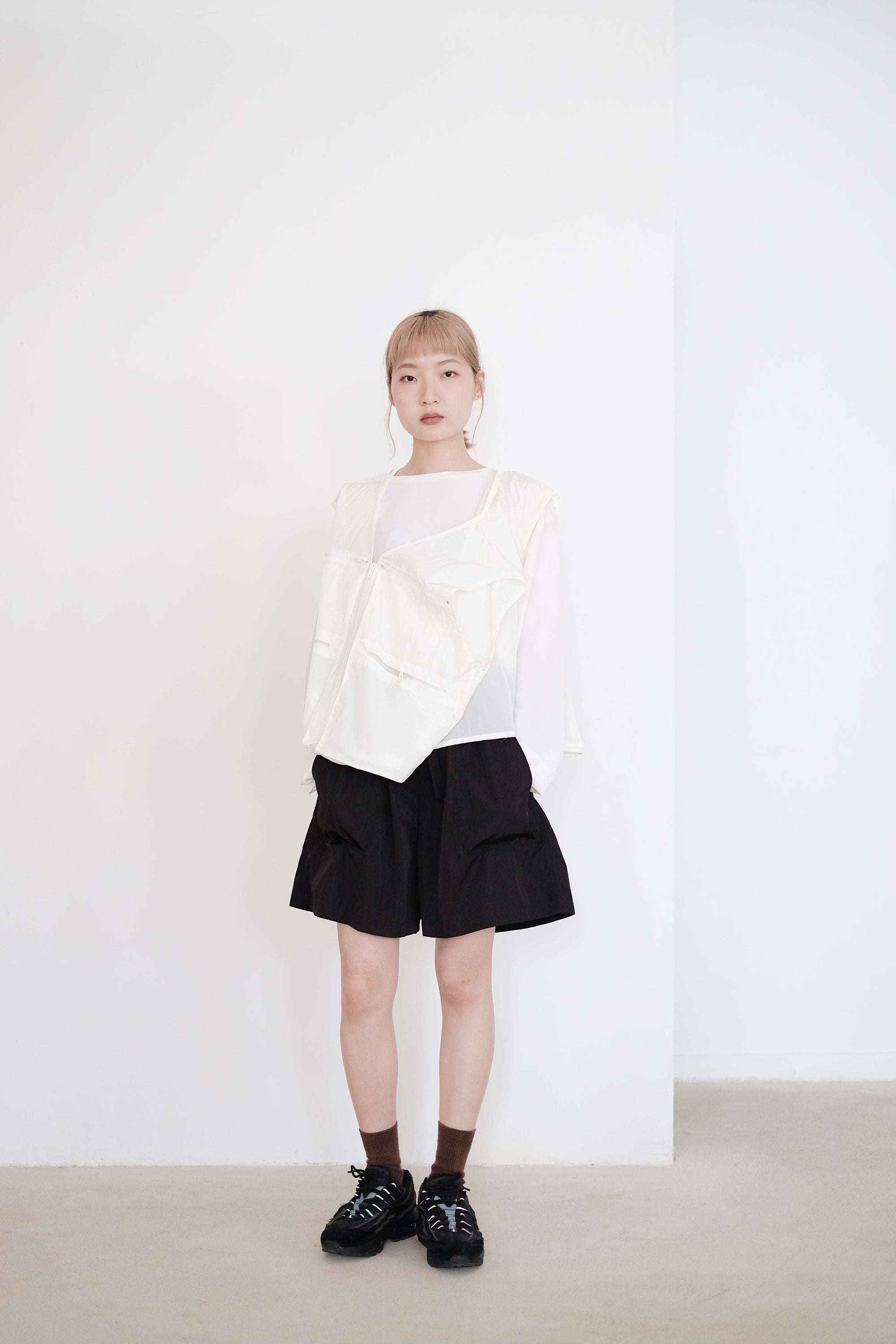 ROWAN VEST (WHITE) | 白色口袋設計馬甲