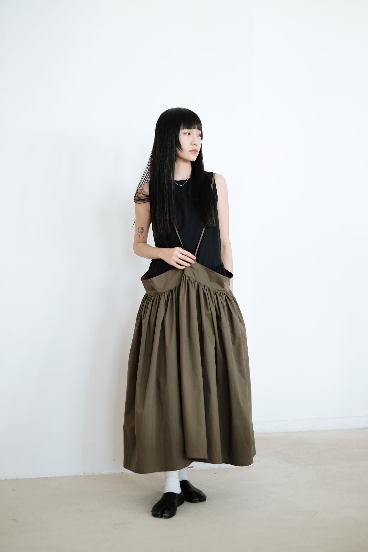 MARLOWE SKIRT (OLIVE)