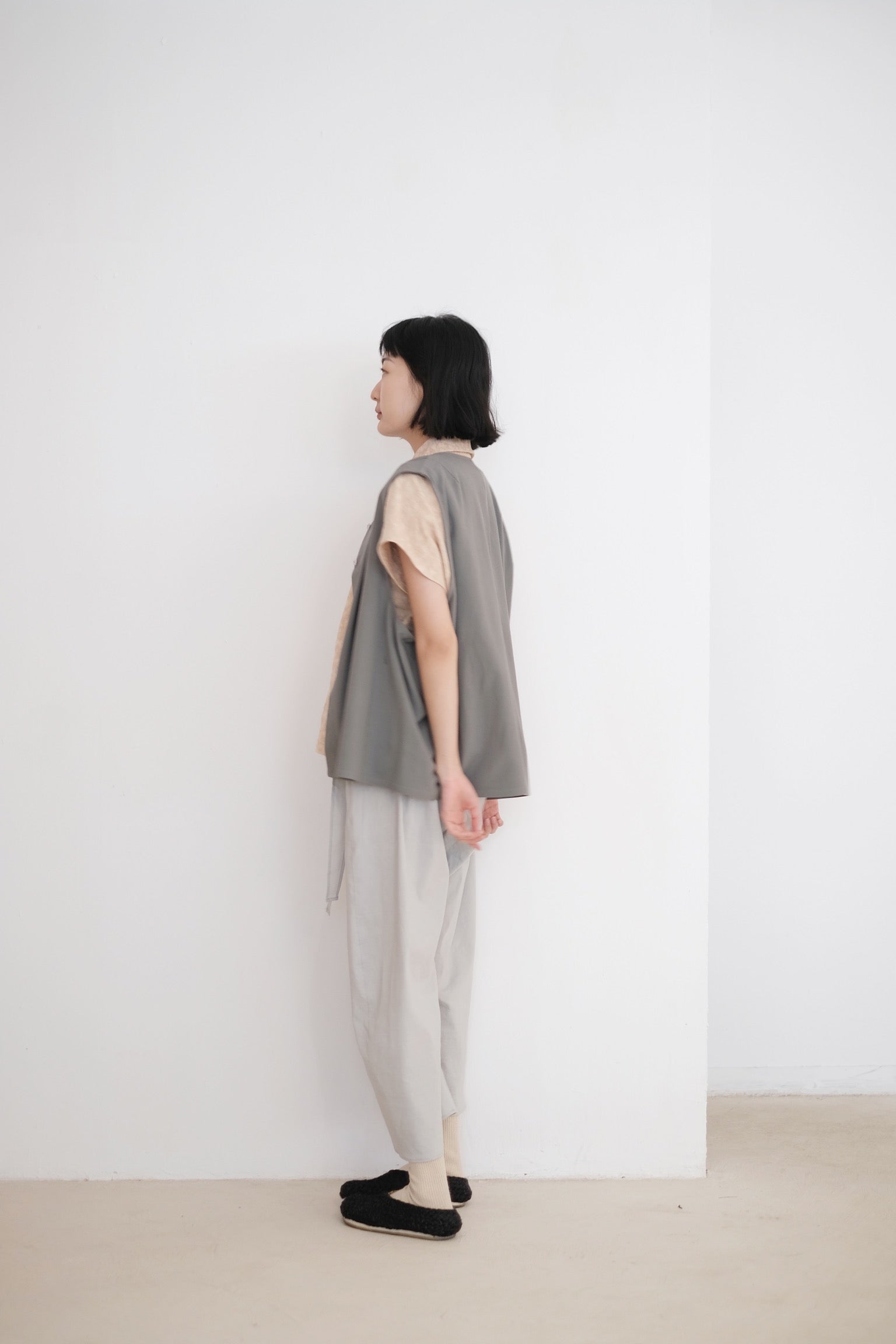 GREY EVERLY VEST (LIMITED EDITION）