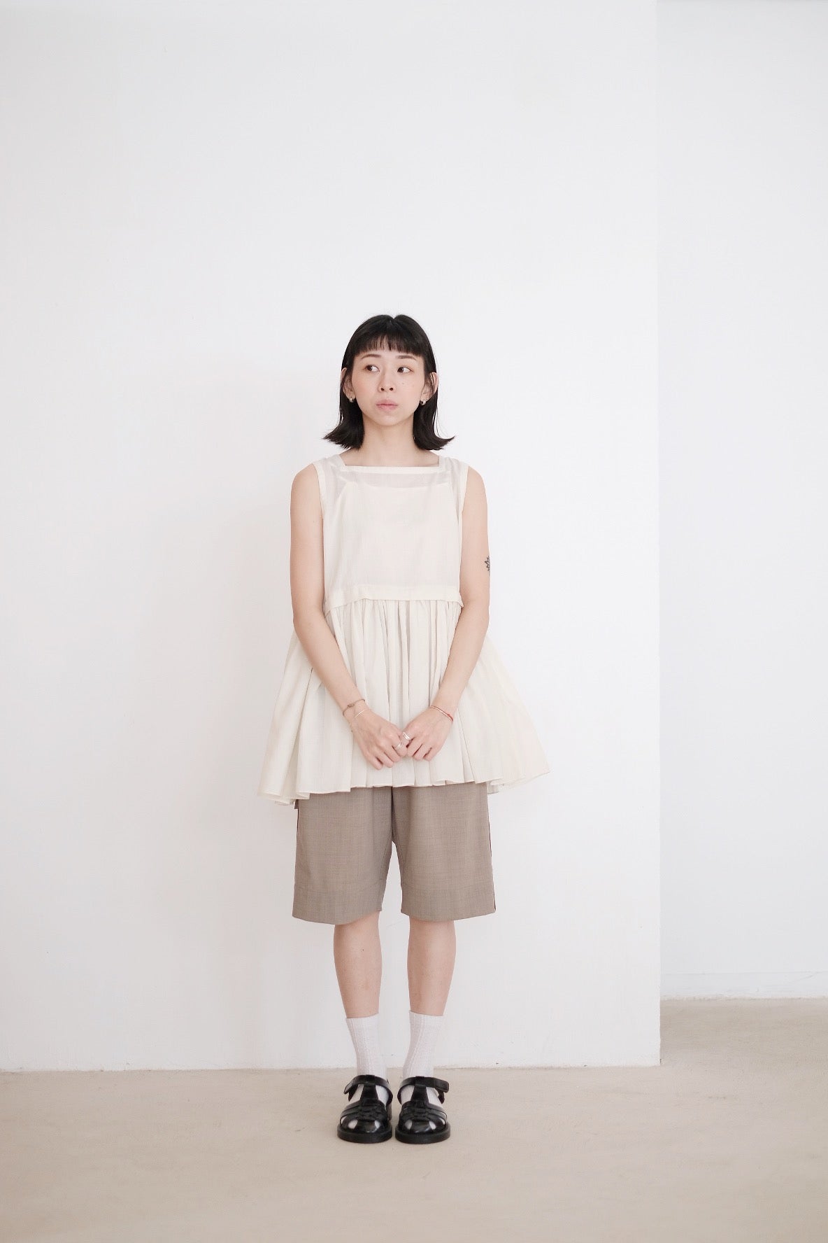 FUSAKO SHORTS (SOFT AMBER)