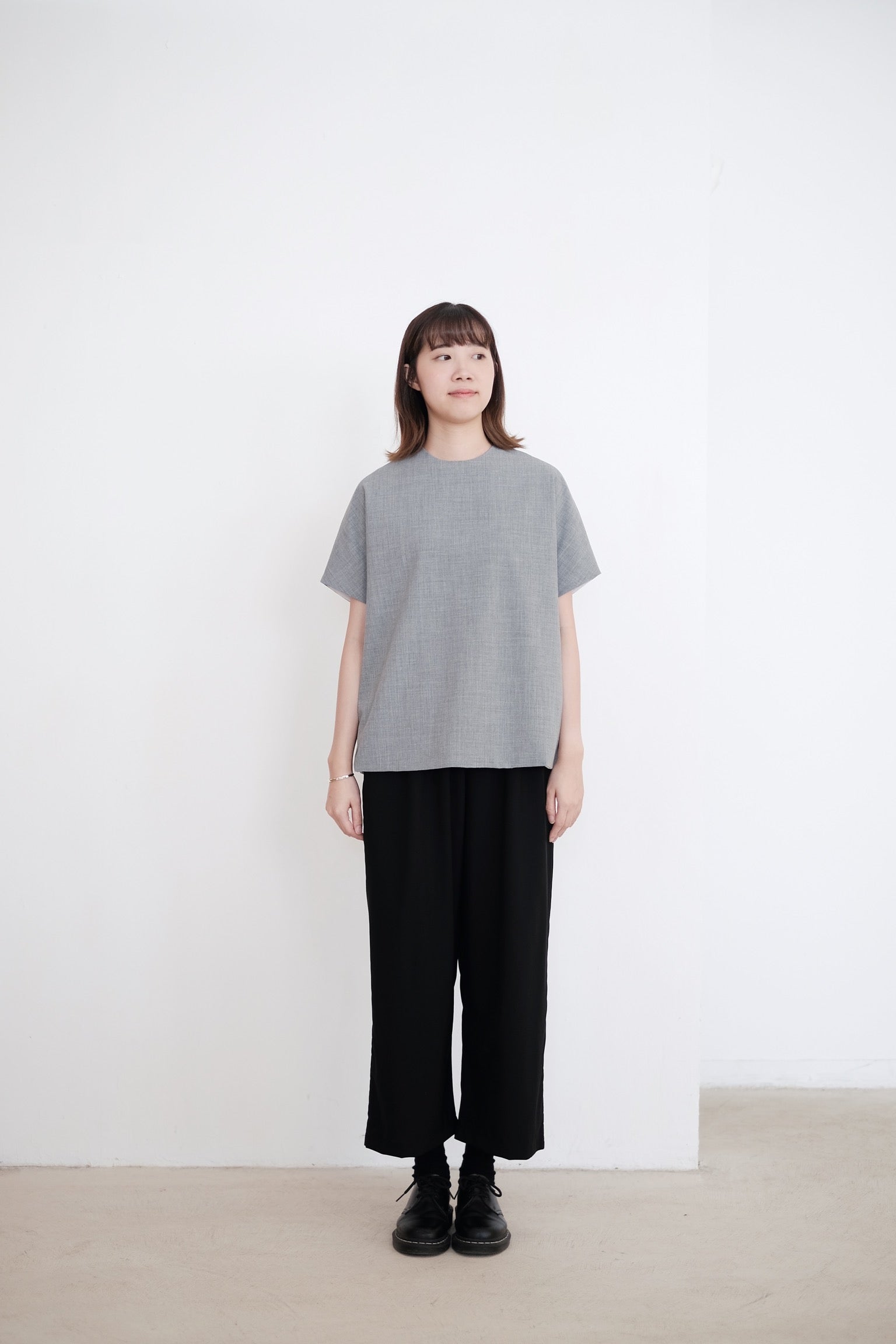 GRANDMA PANTS IN WOOL (BLACK)