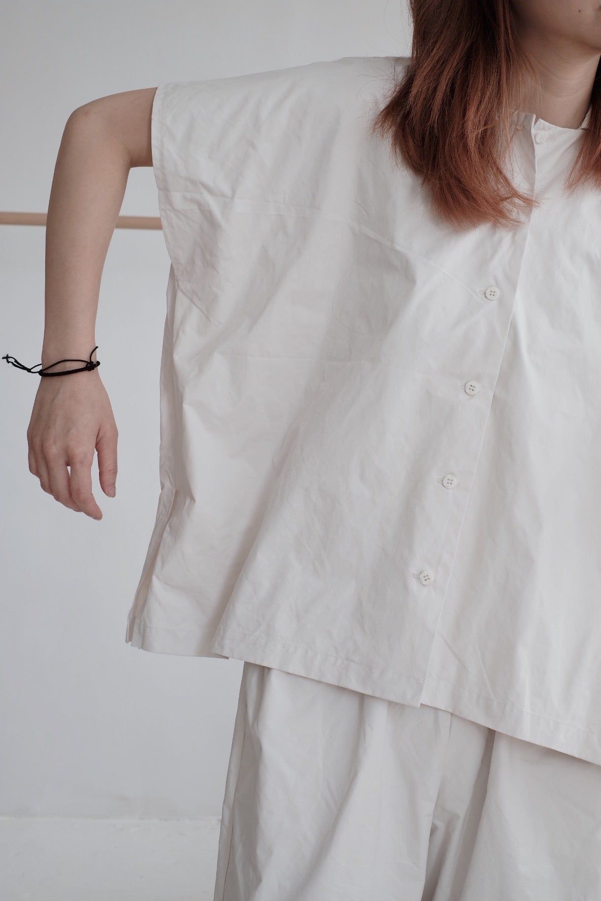 IVORY SHIRT IN SHORT SLEEVES