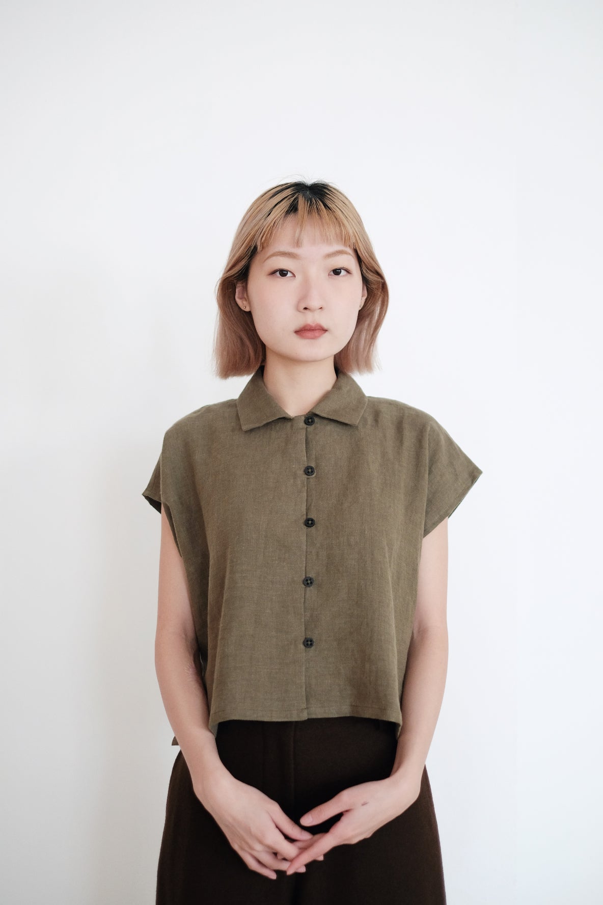 LYRA BOX BLOUSE (OLIVE)