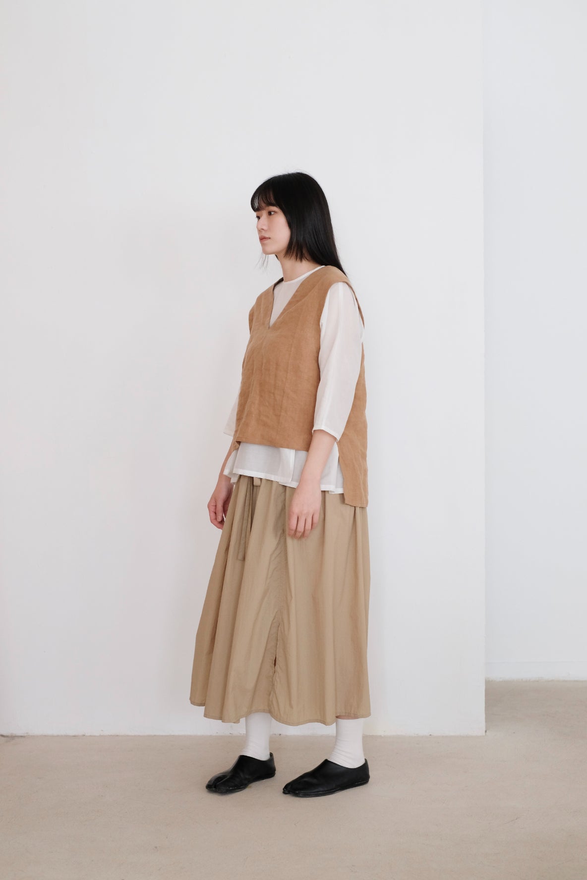 CHO VEST (CAMEL)