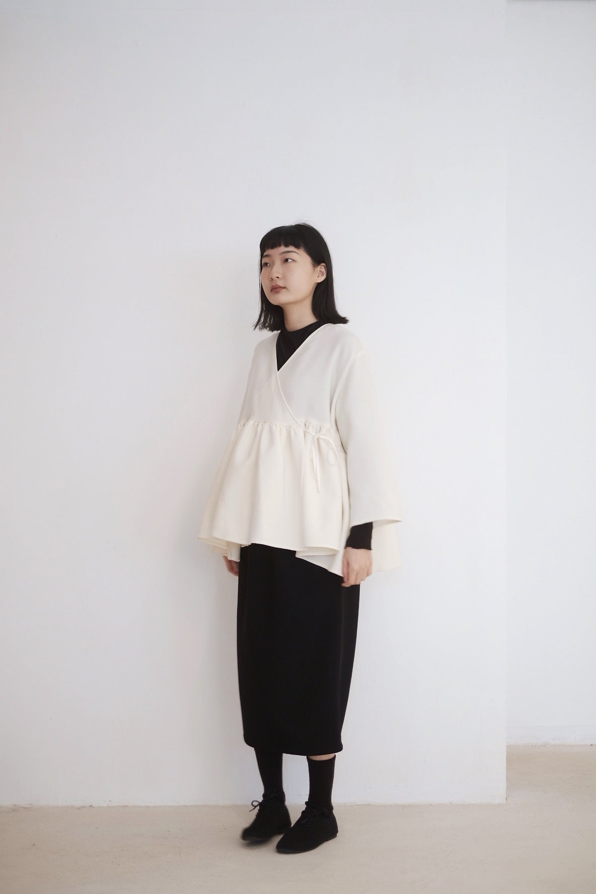 (LIMITED EDITION) KĒKI LAYER BLOUSES WITH STRAPPING