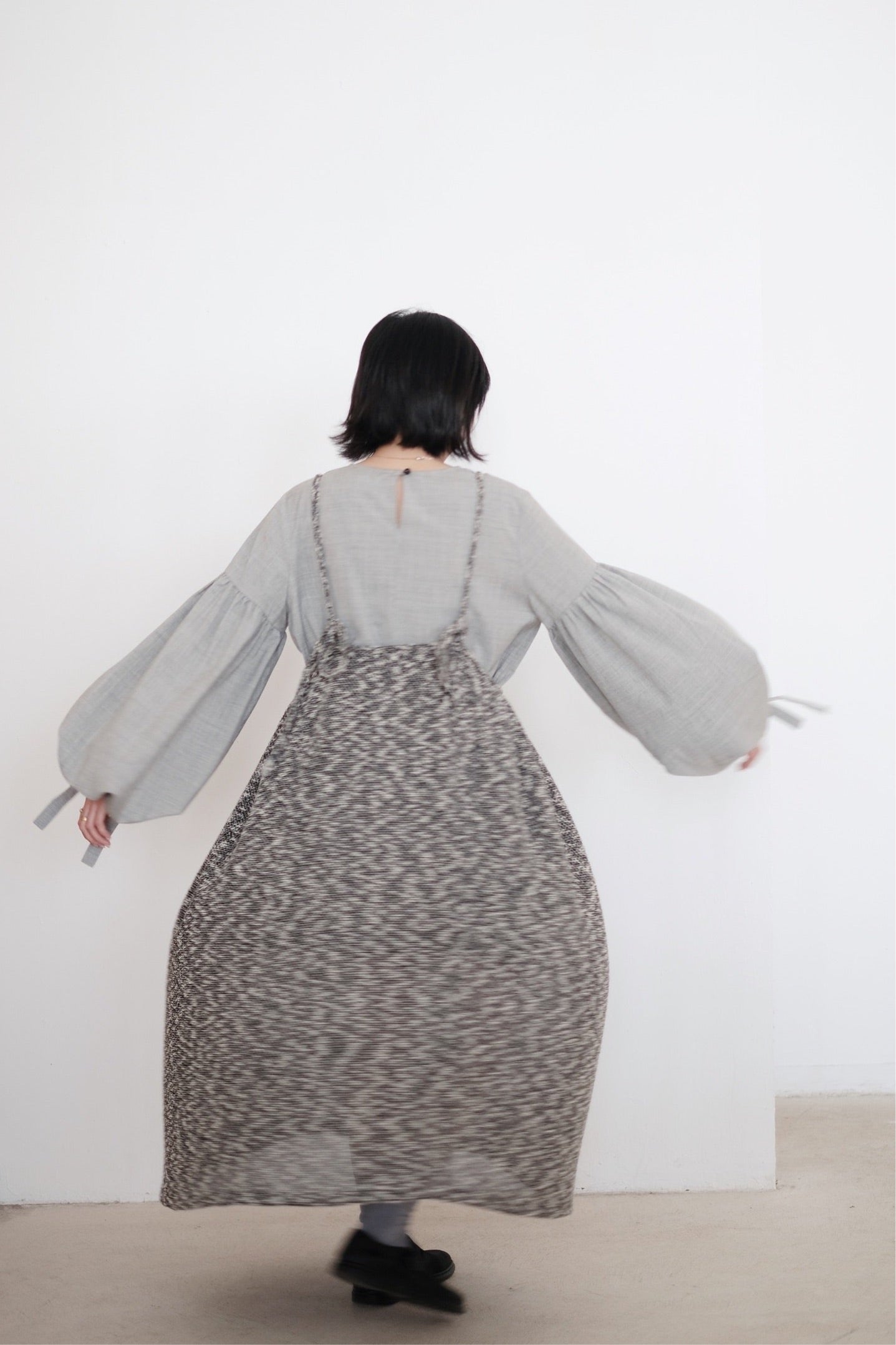 JONA IN WOOL (GREY)