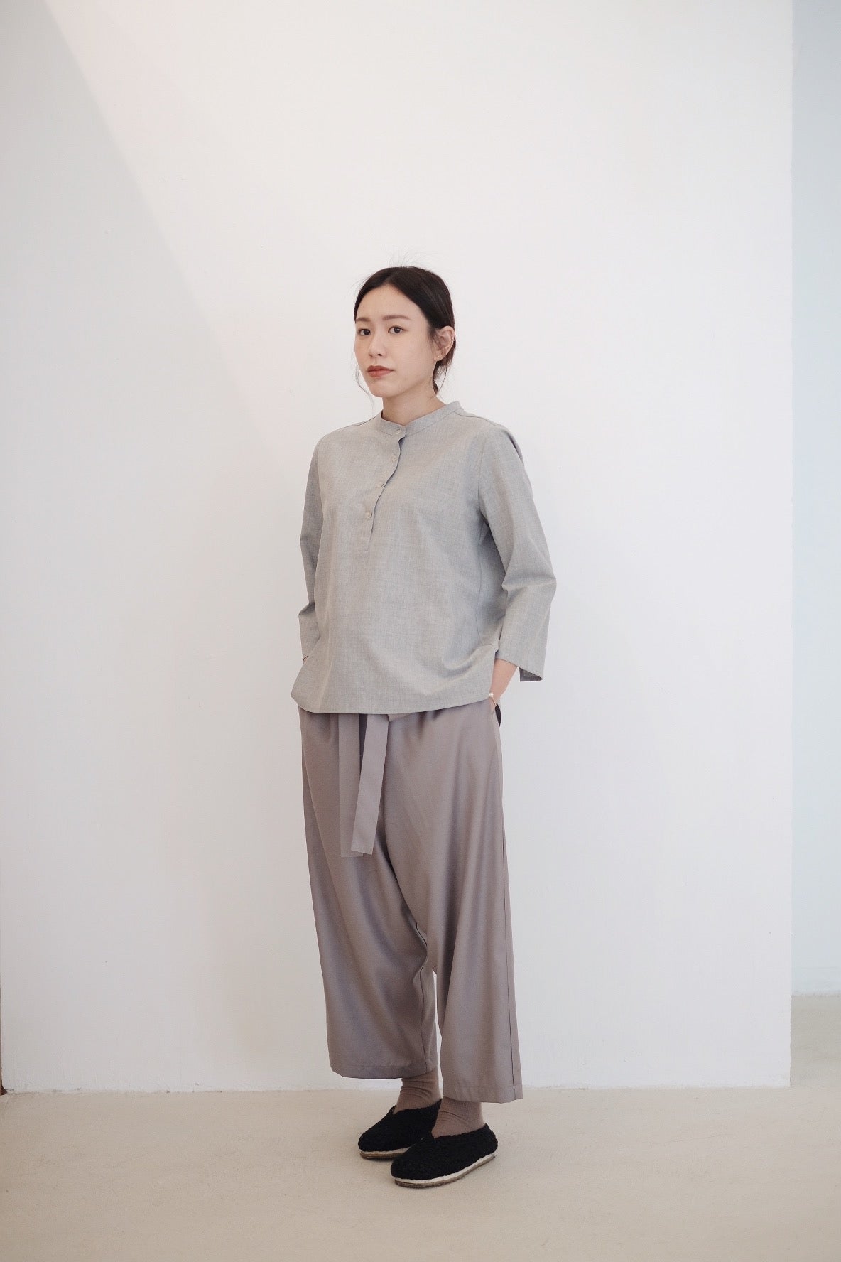 KOKI BLOUSE (GREY)