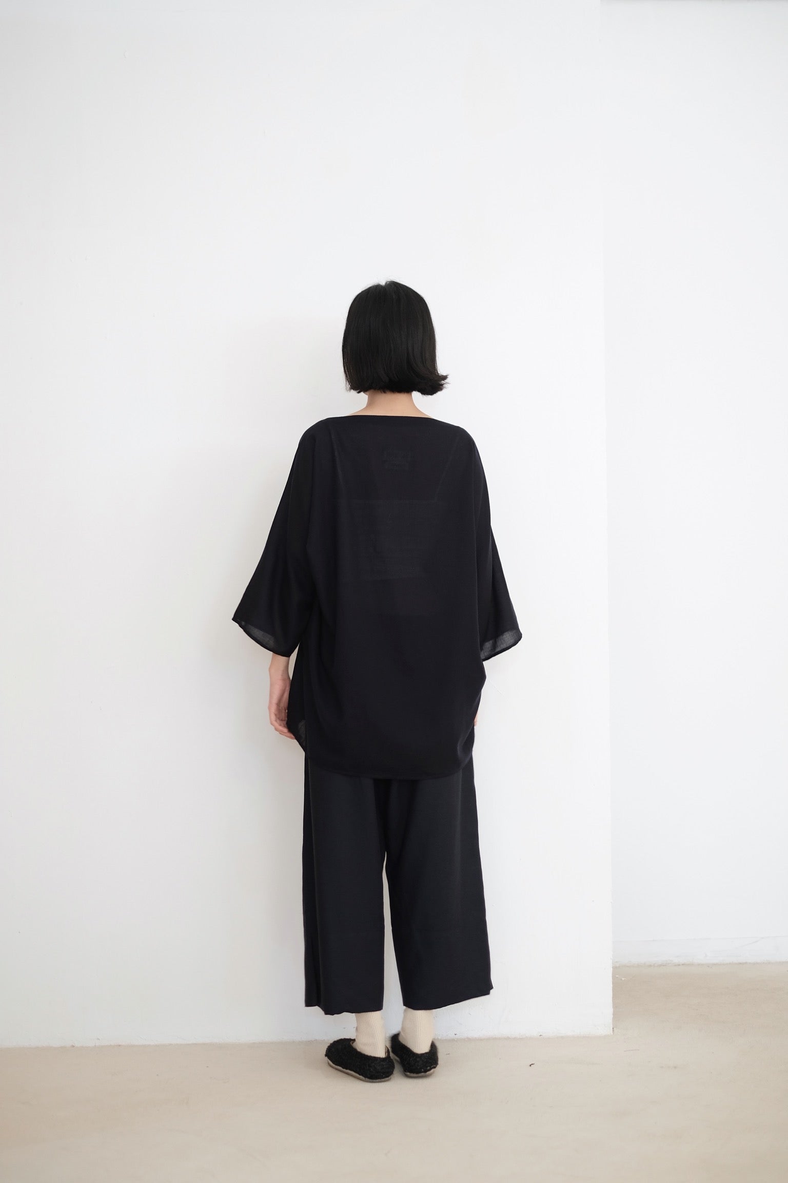 SHIMIZU MIDI TOP (NAVY)(PRE-ORDER)