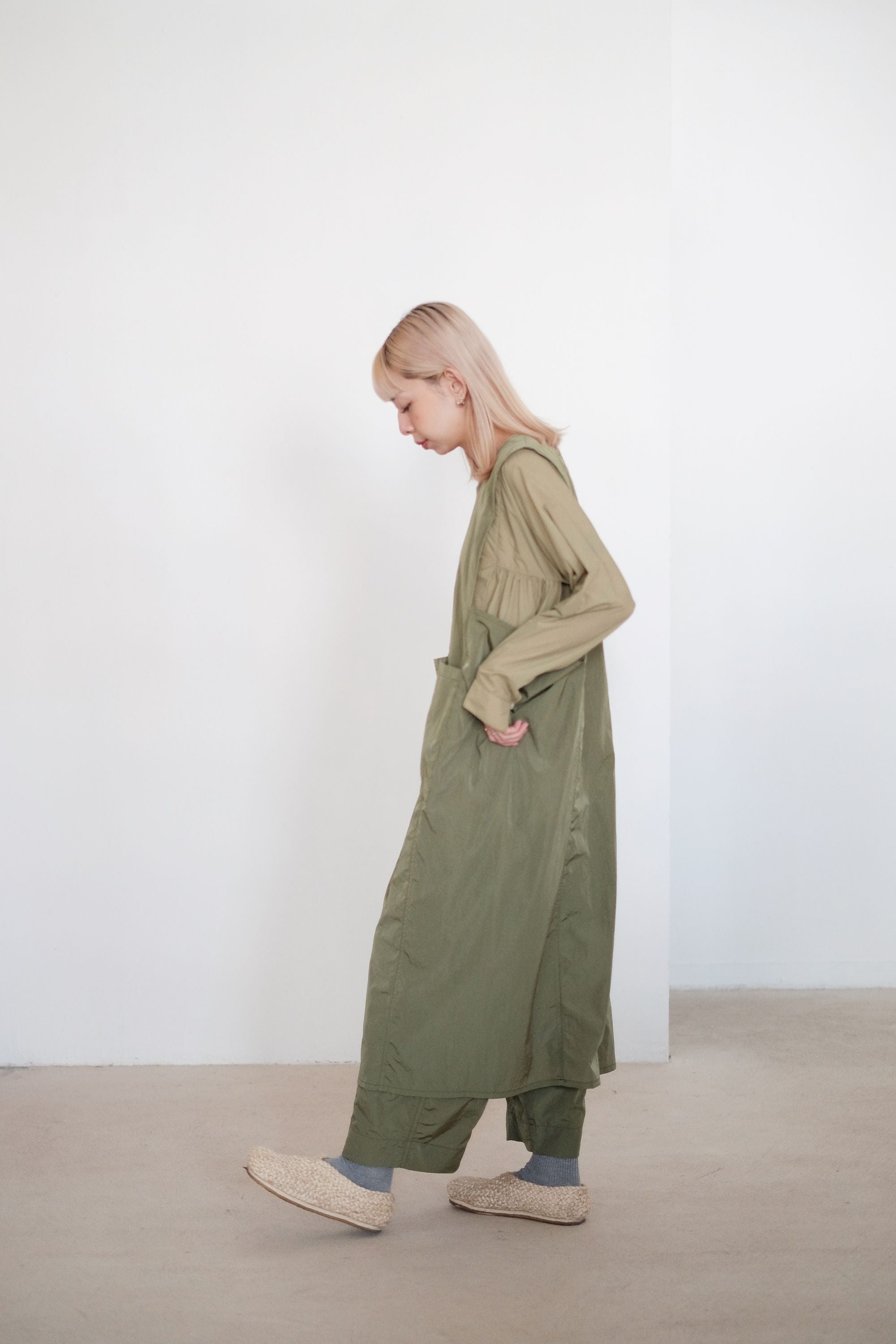 CARLOTTA BLOUSE (LIGHT OLIVE)