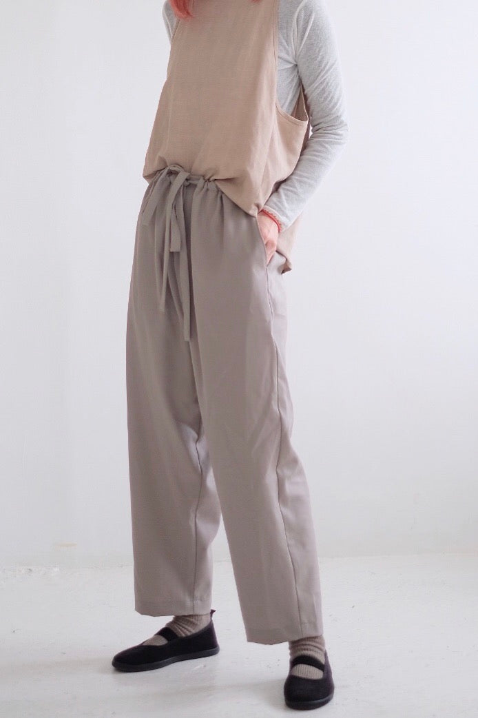 BUBBLE CROPPED PANTS