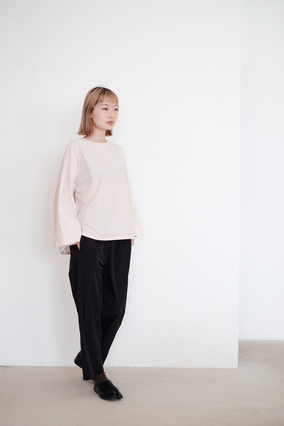 ELLIOTT BLOUSE (PEACH)