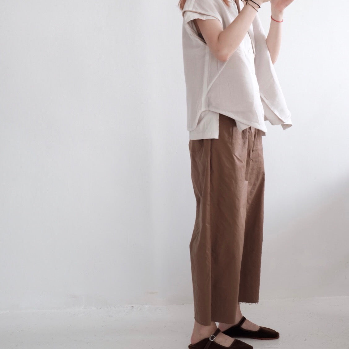 GRANDMA CROPPED TROUSERS (brown)