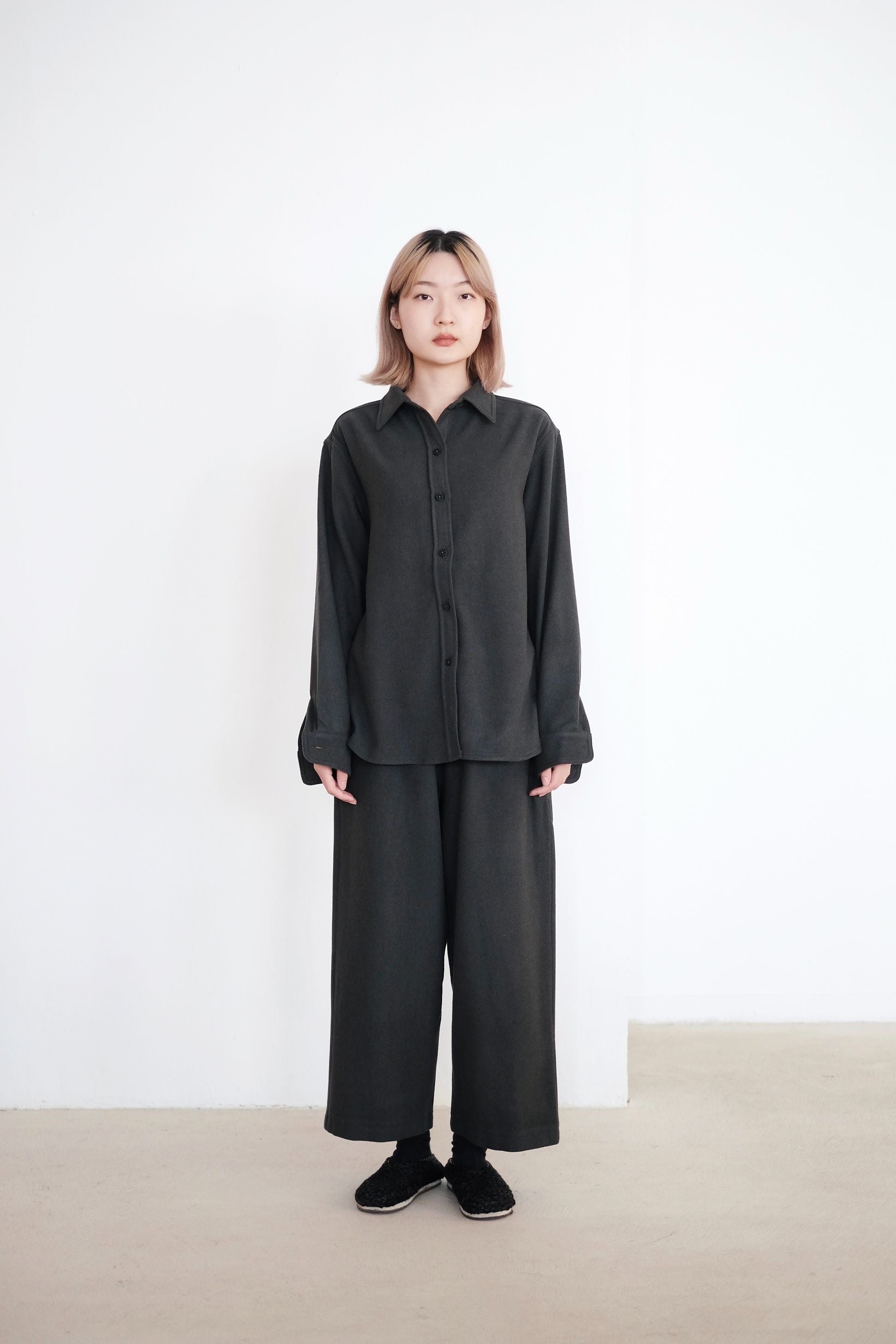 ALETA SHIRT (CHARCOAL GREY)