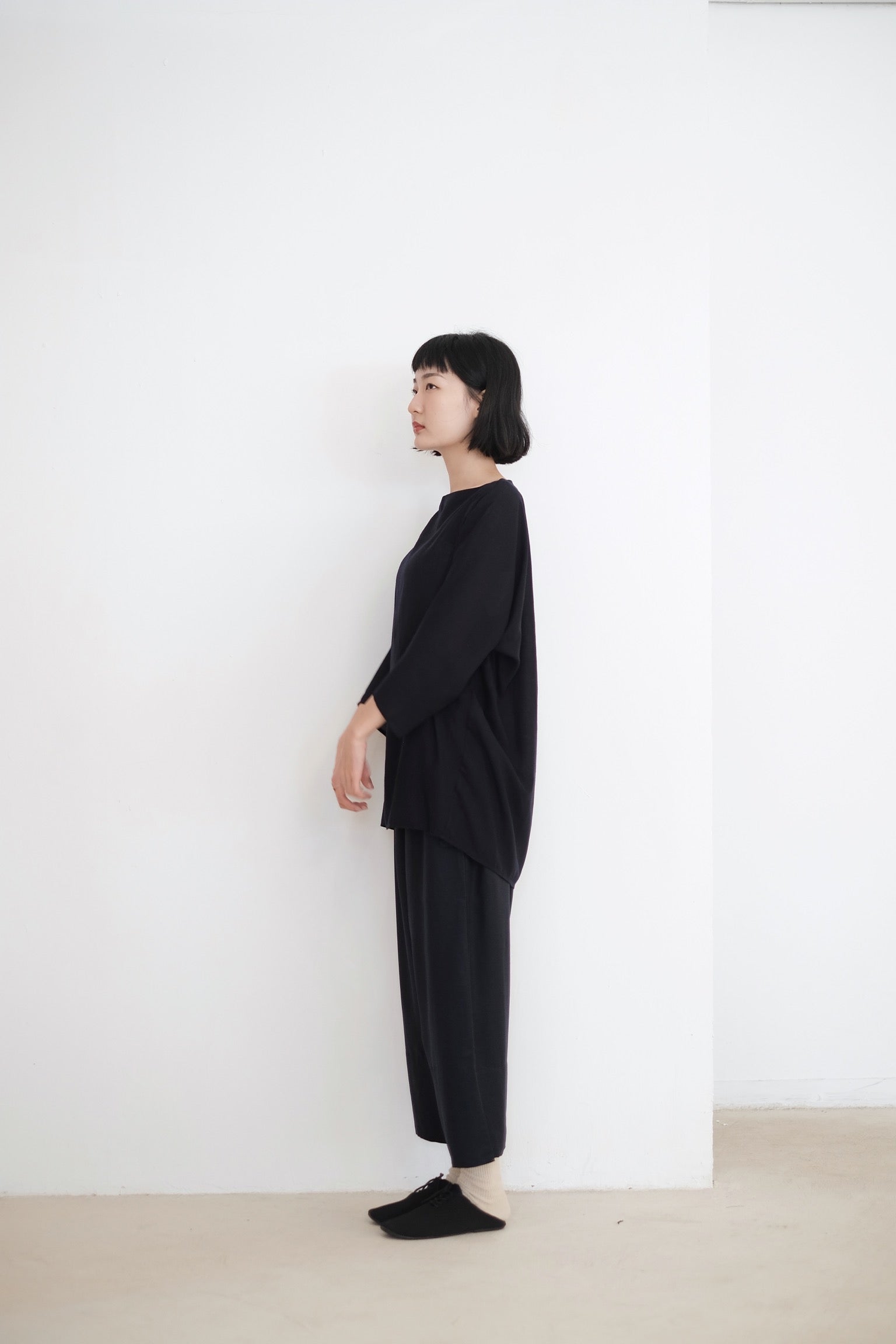 SHIMIZU MIDI TOP (NAVY)(PRE-ORDER)