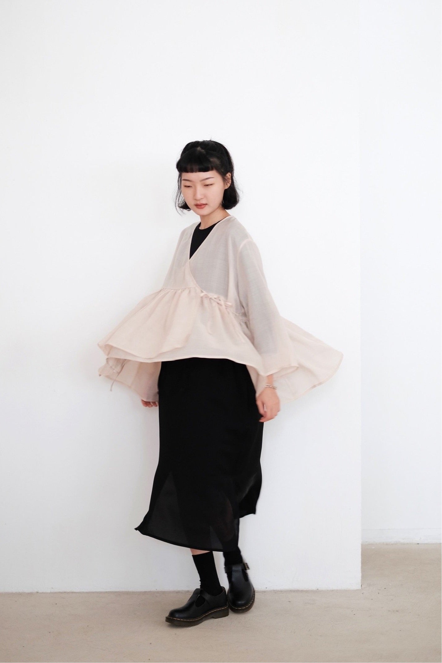 KĒKI LAYER BLOUSES WITH STRAPPING (PEARL)