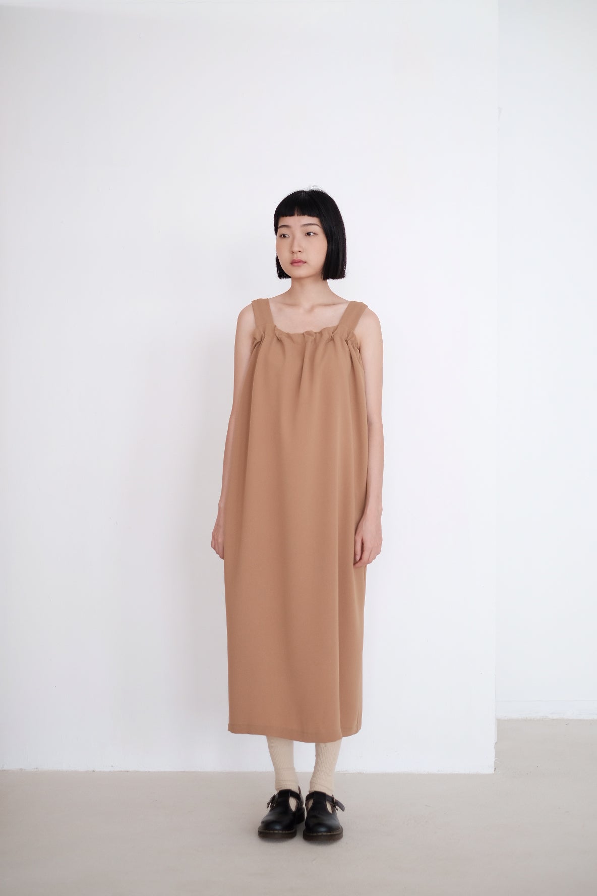 ARIANNA DRESS (CAMEL)