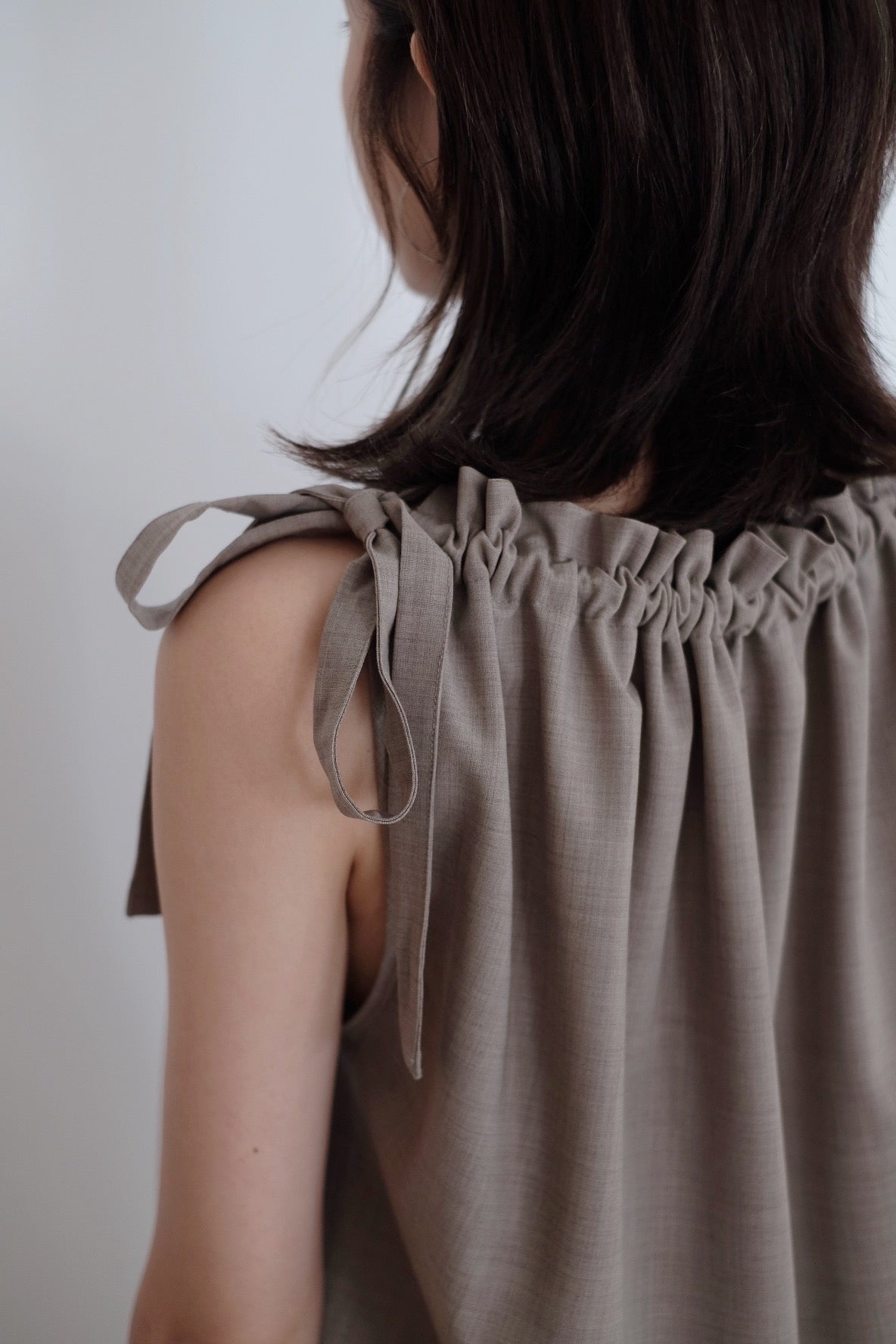 FUUKO VEST (SOFT AMBER)