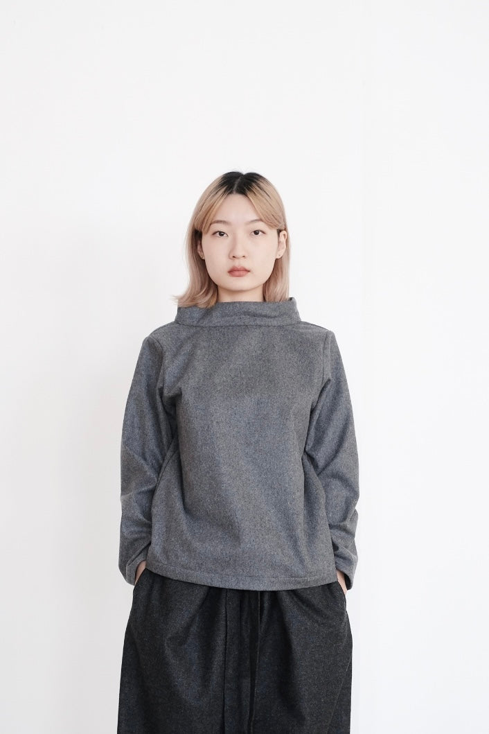 HAILEY TOP WITH LONG SLEEVES (GREY)